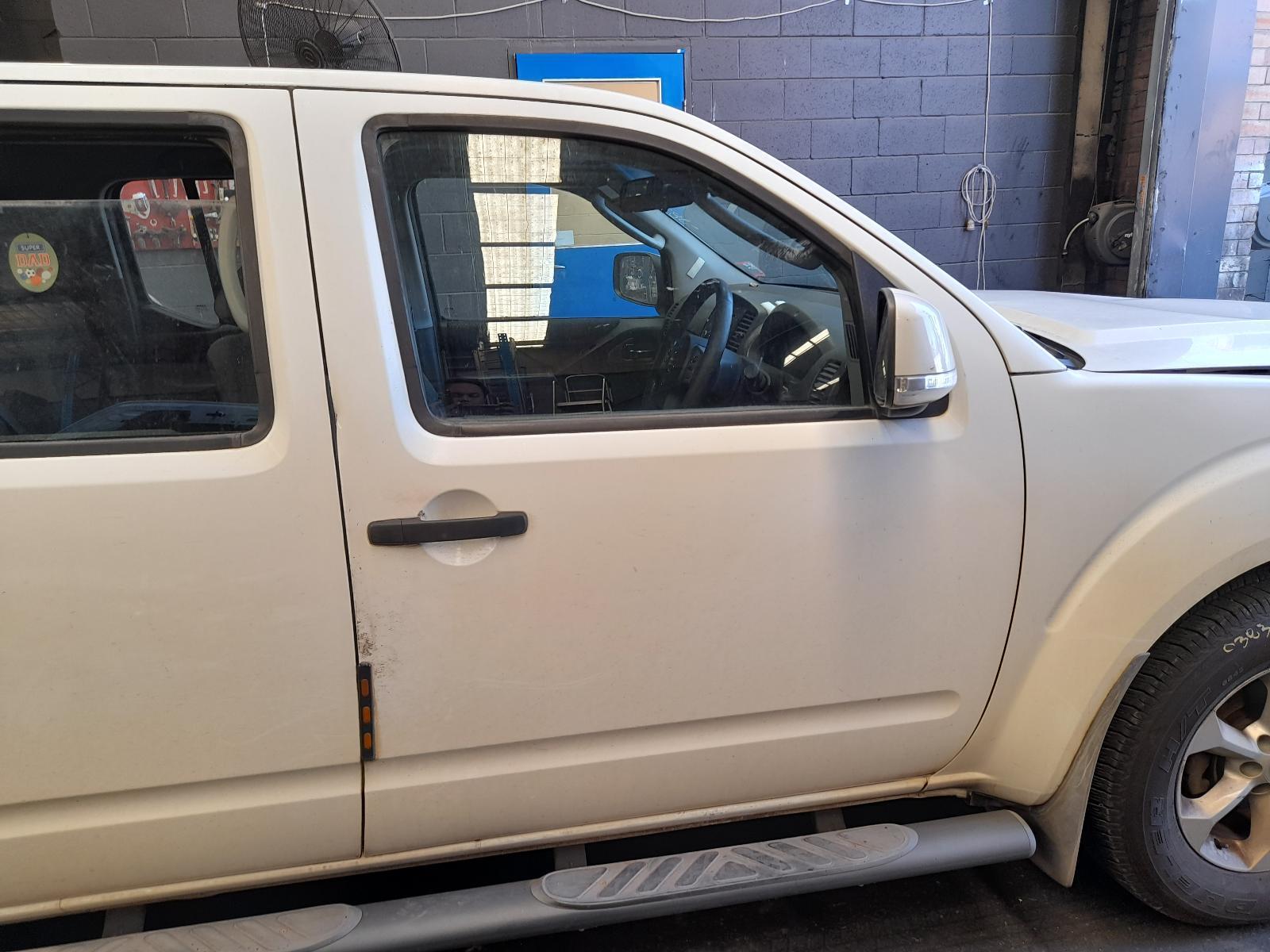 View Auto part Right Front Door Nissan Navara 2012
