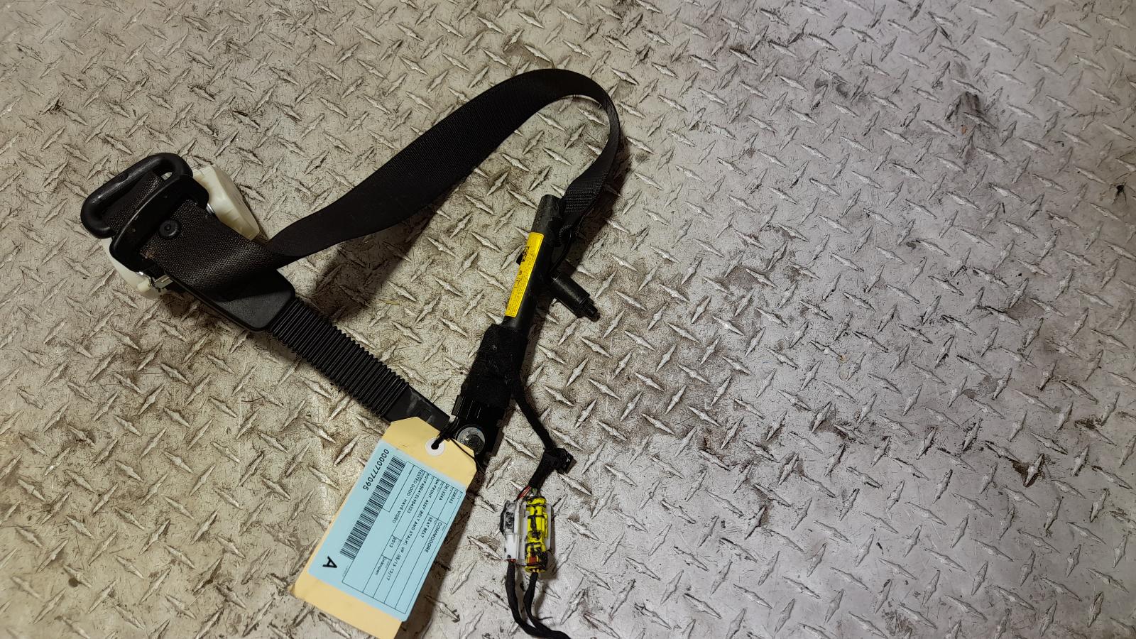 View Auto part Seatbelt/Stalk Holden Commodore 2013