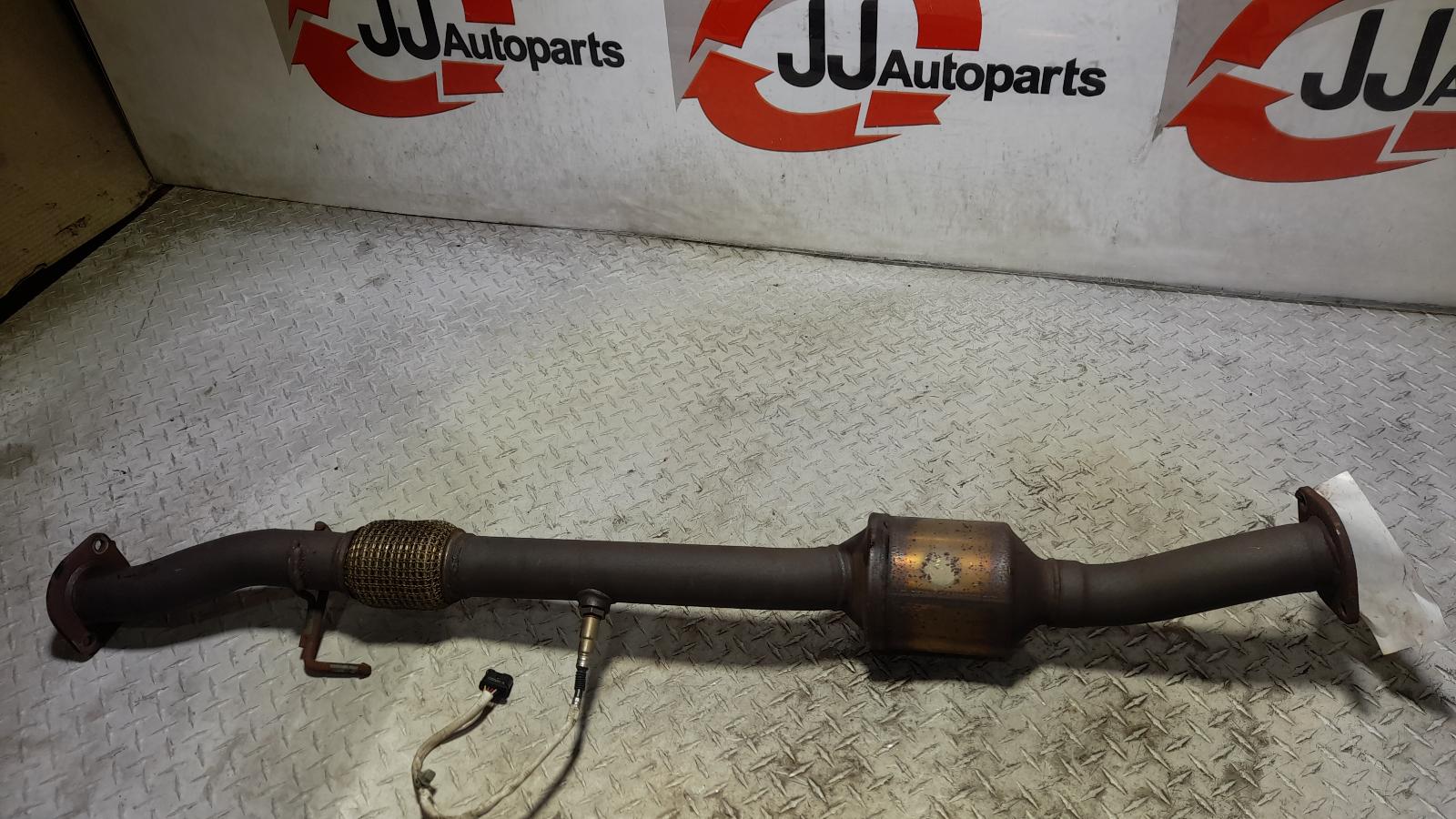 View Auto part Catalytic Converter Isuzu Mu-x 2021