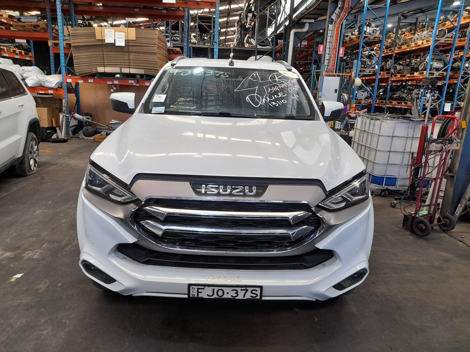 View Auto part Bonnet Isuzu Mu-x 2021