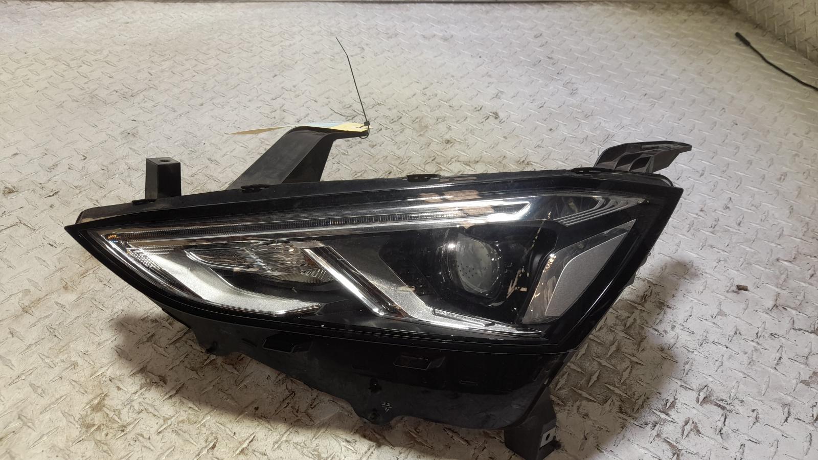 View Auto part Left Headlamp Isuzu Mu-x 2021