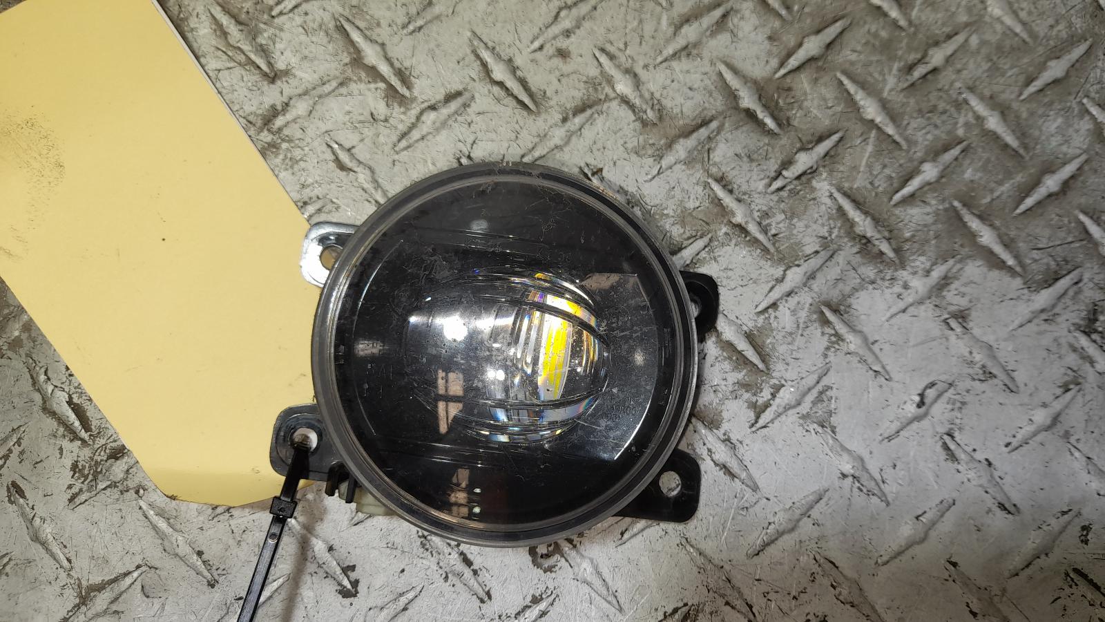 View Auto part Right Indicator/Fog/Side Isuzu Mu-x 2021