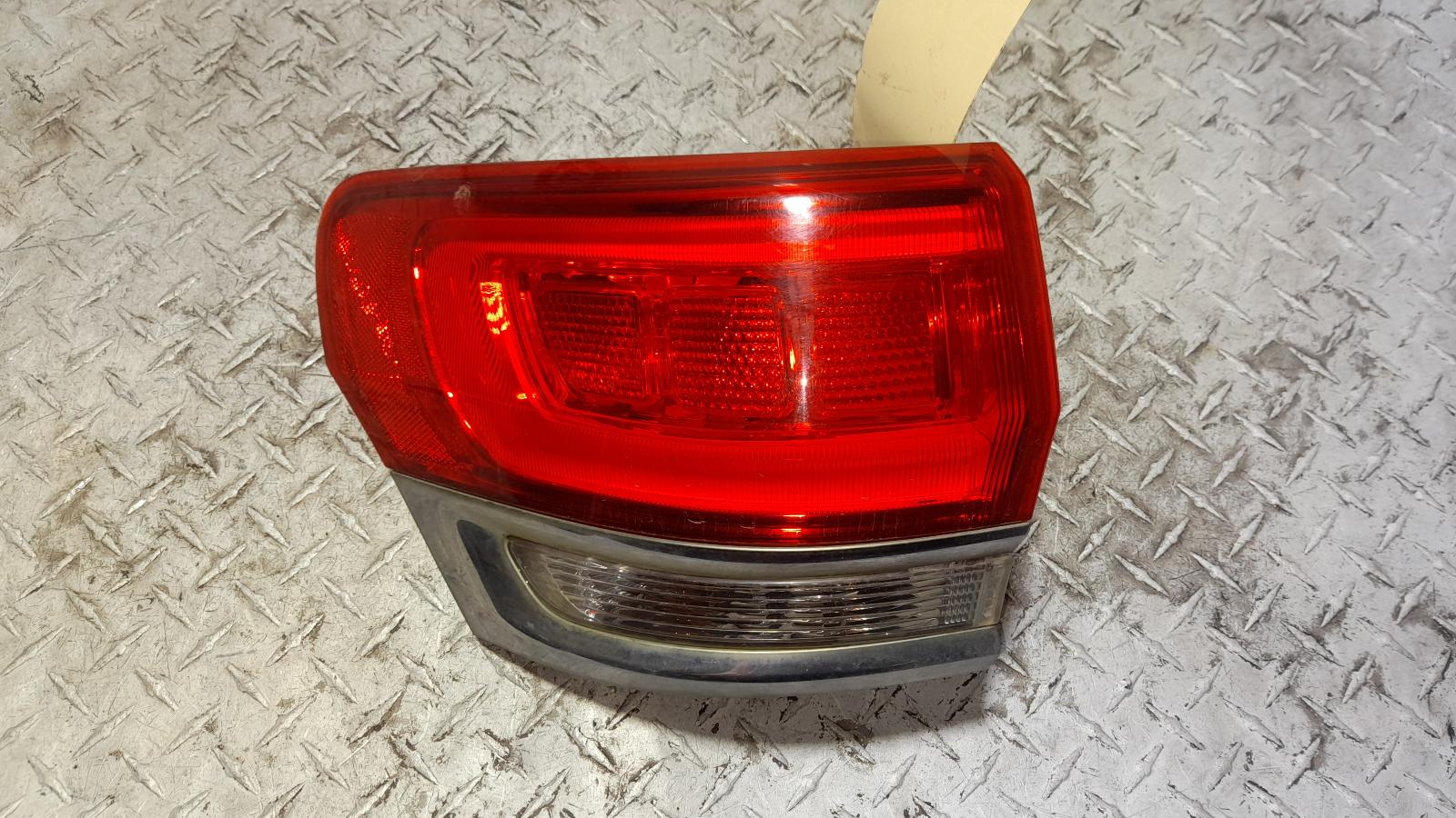 View Auto part Left Taillight Jeep Grandcherokee 2014