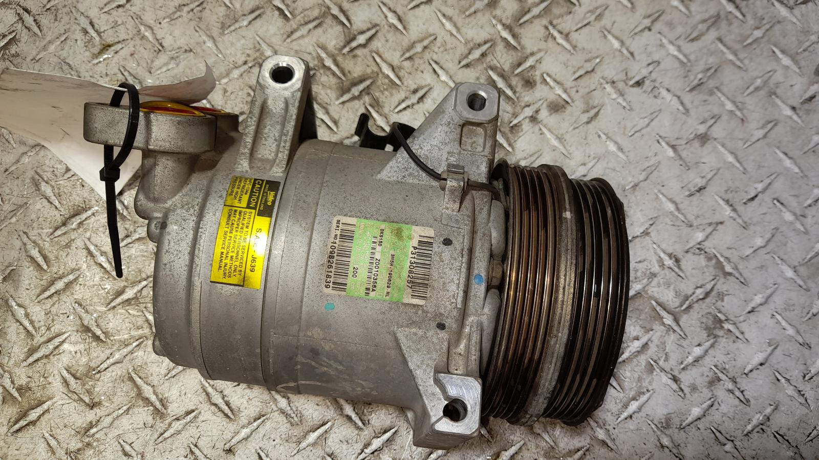 View Auto part A/C Compressor Volvo C30 2011