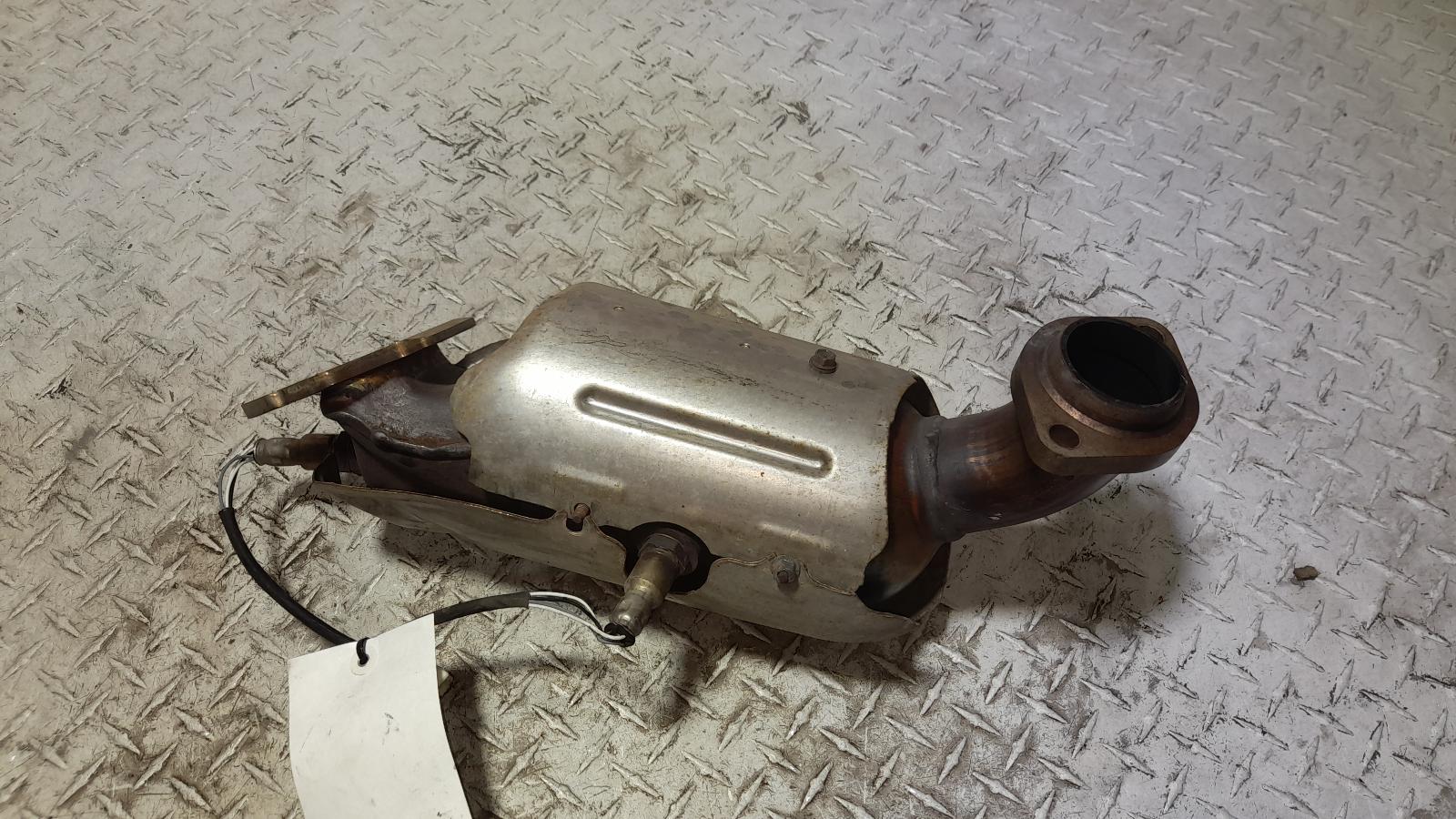 View Auto part Catalytic Converter Dodge Journey 2015