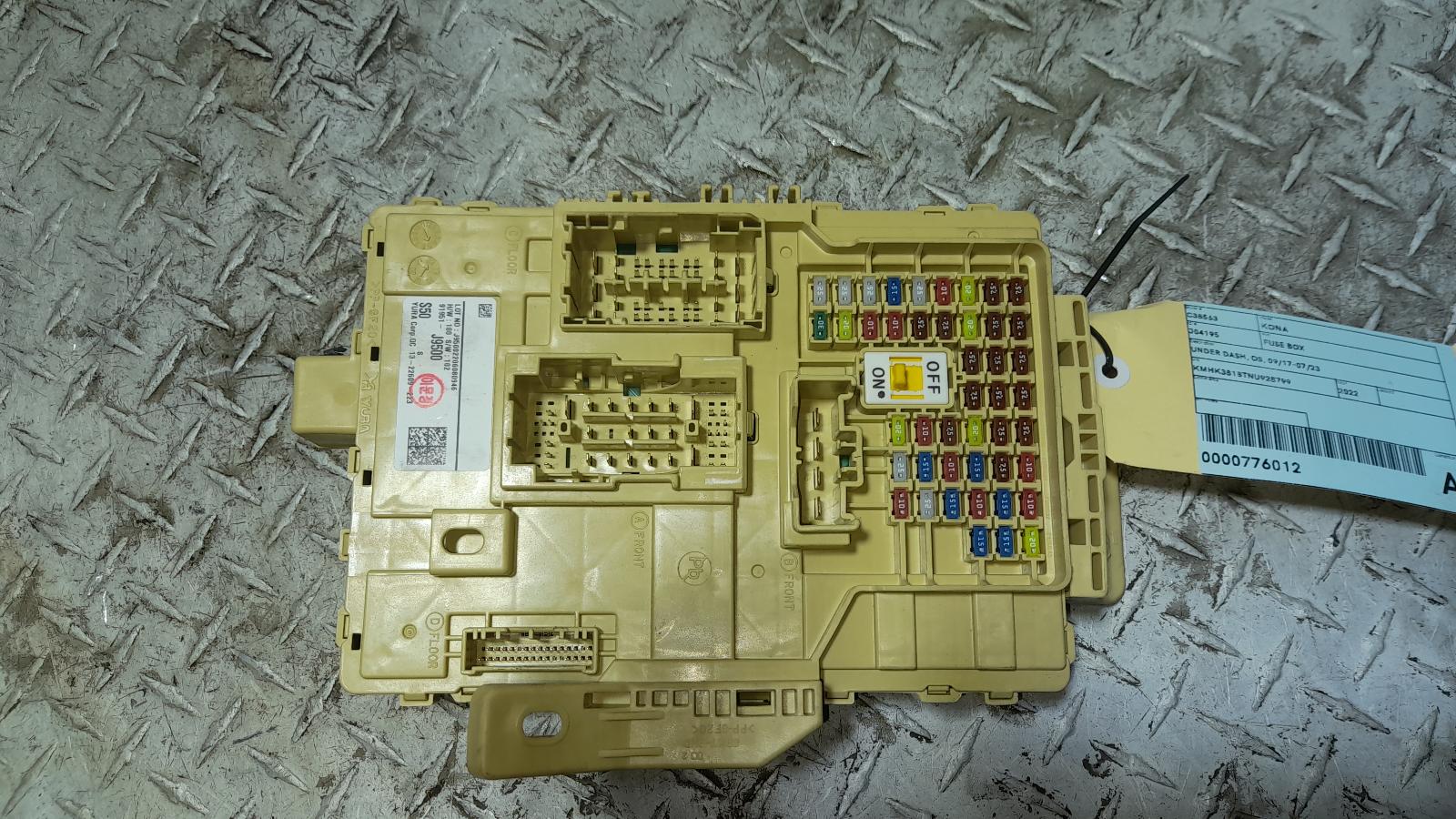 View Auto part Fuse Box Hyundai Kona 2022