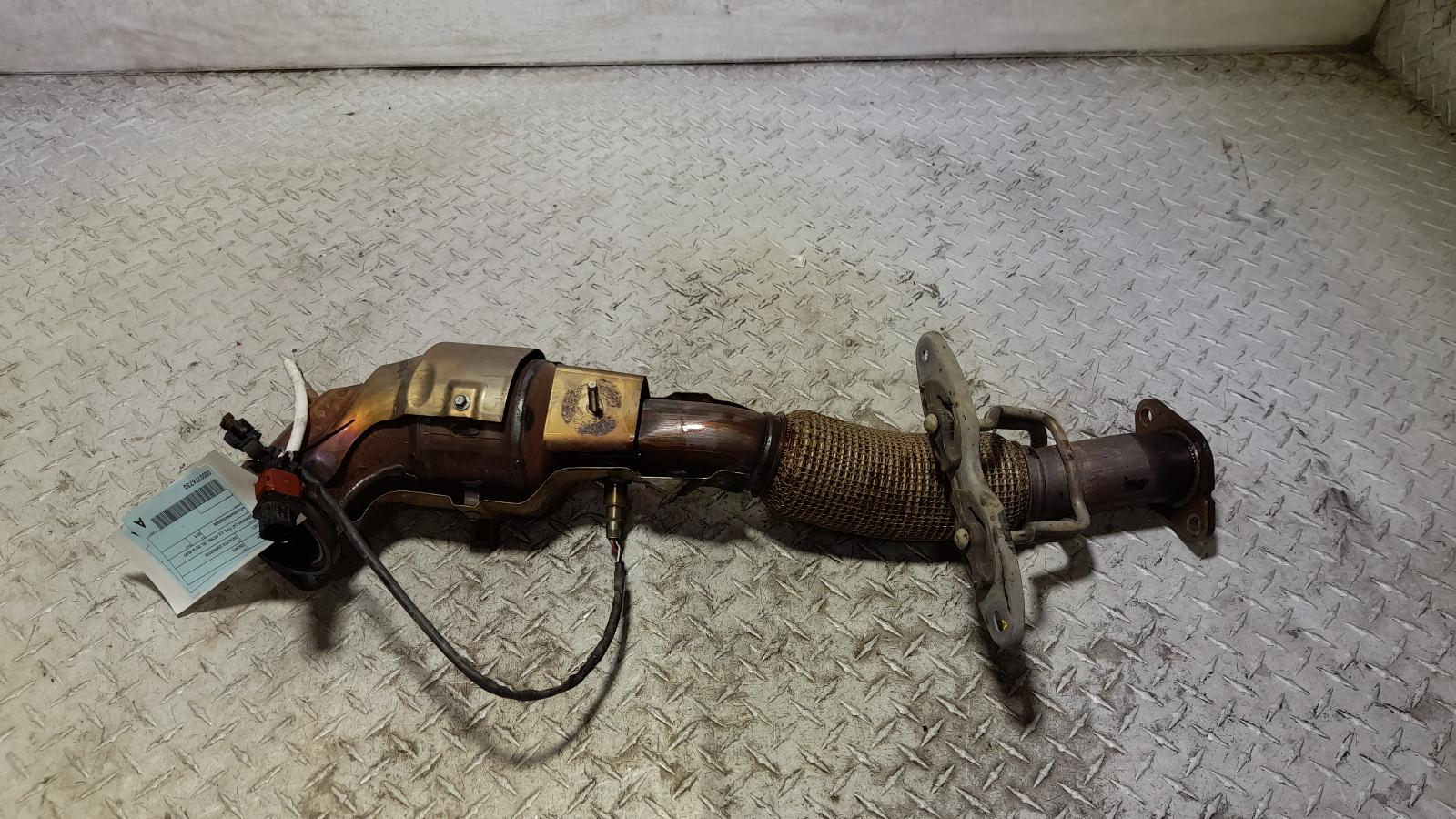 View Auto part Catalytic Converter Ford Escape 2019