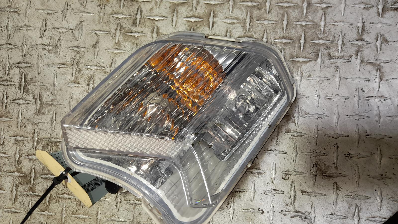 View Auto part Left Indicator/Fog/Side Ford Escape 2019