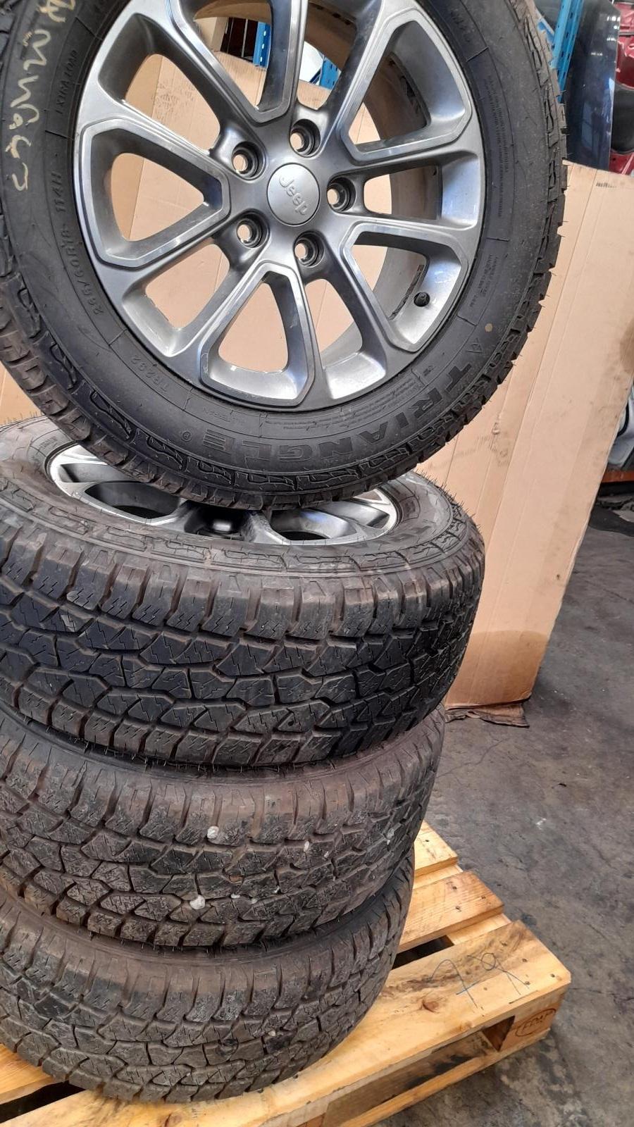 View Auto part Wheel Mag Jeep Grandcherokee 2013