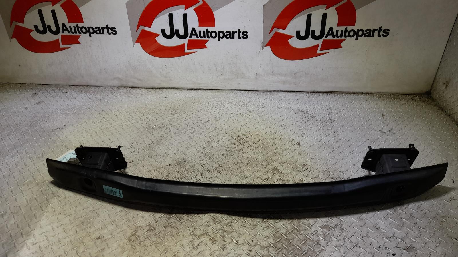 View Auto part R/Bar Bracket/Reinfo Mercedes C Class 2014