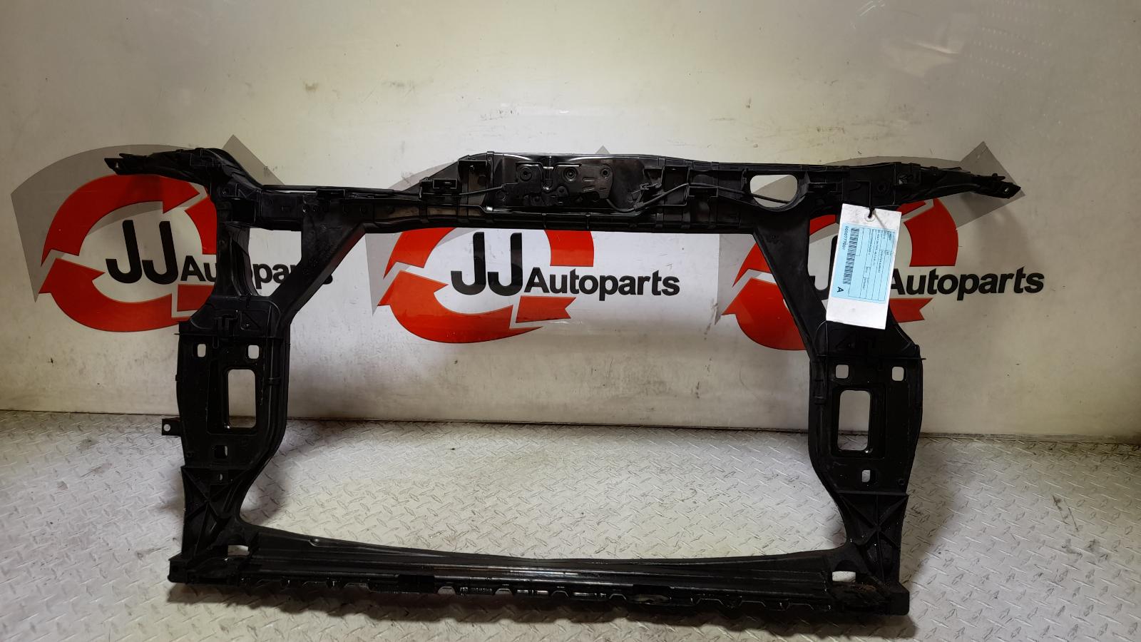 View Auto part Radiator Support Audi Q5 2016