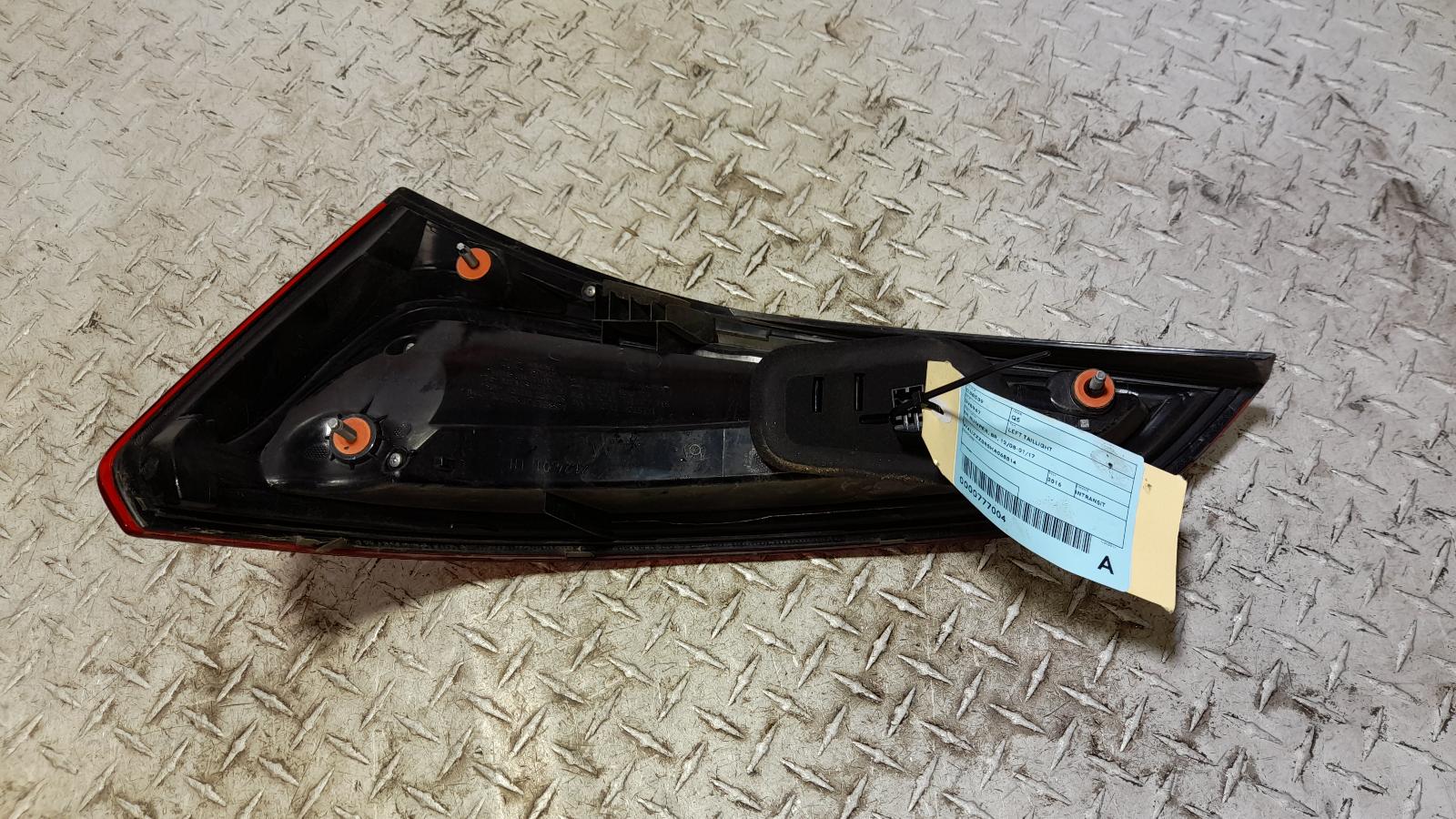 View Auto part Left Taillight Audi Q5 2016