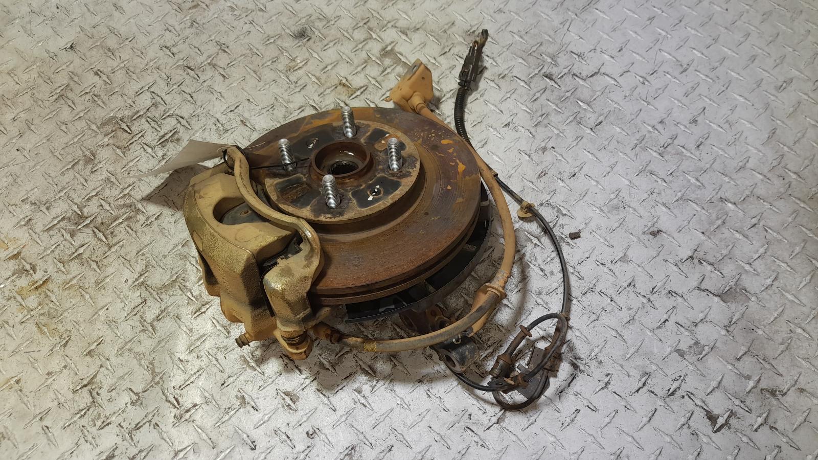 View Auto part Right Front Hub Assembly Hyundai Accent 2019