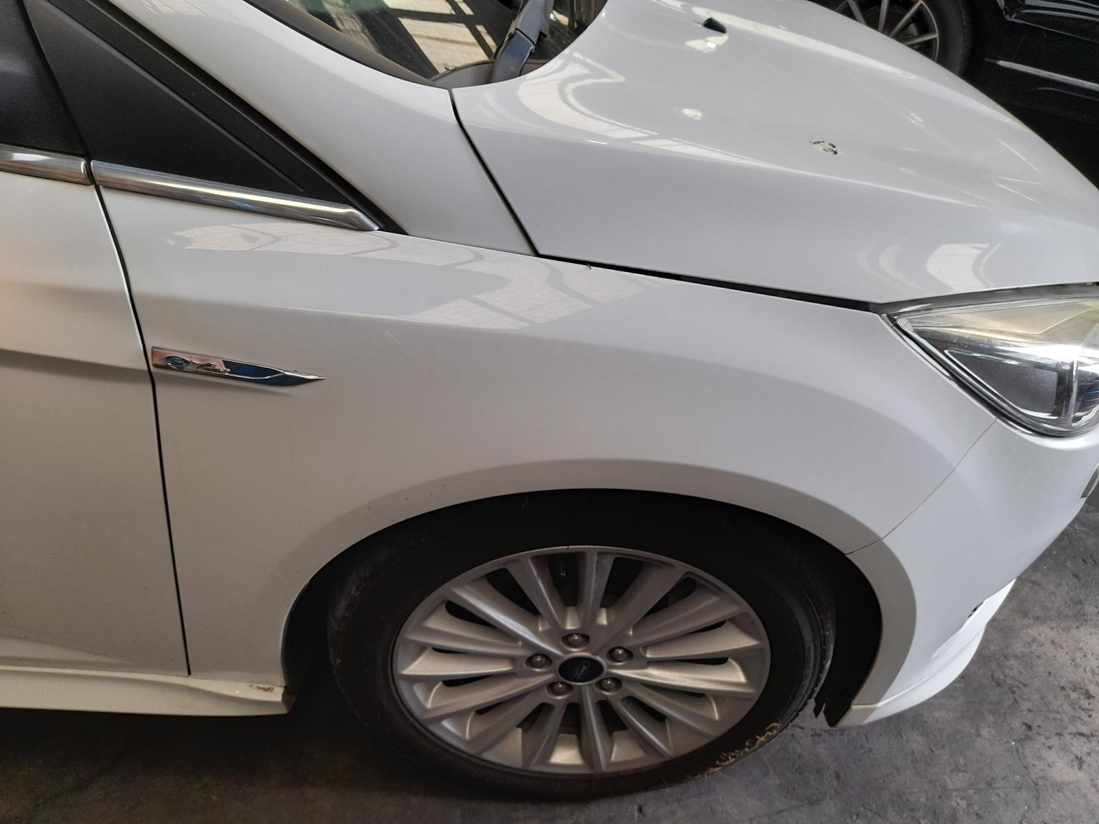 View Auto part Right Guard Ford Focus 2017