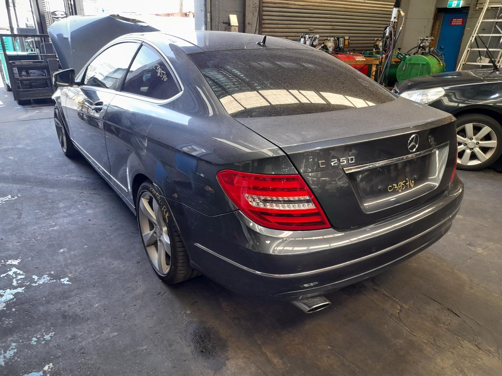 View Auto part Trans/Gearbox Mercedes C Class 2012