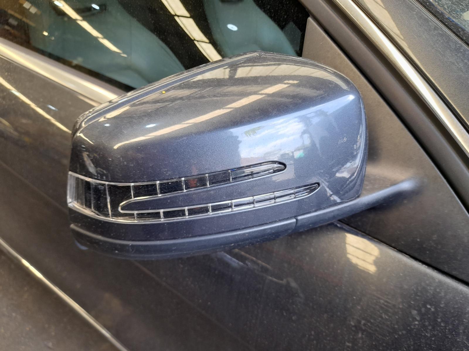 View Auto part Right Door Mirror Mercedes C Class 2012