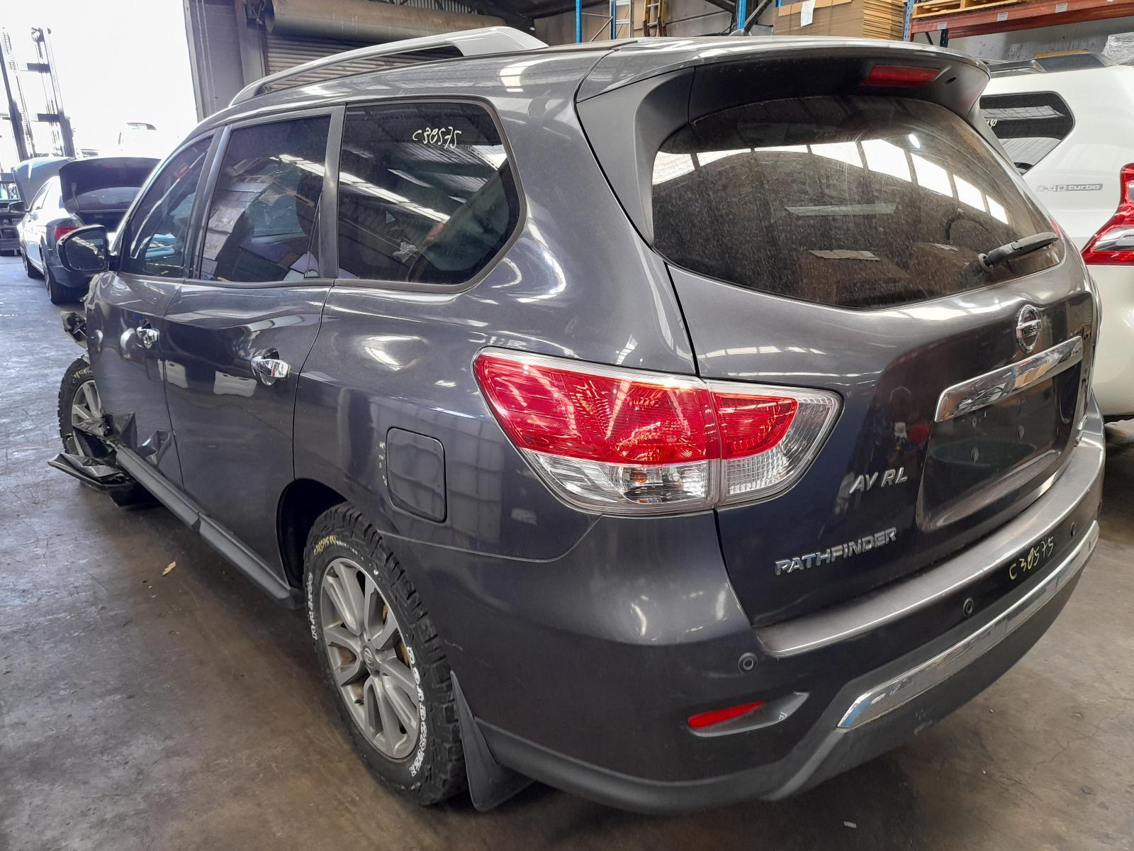 View Auto part Trans/Gearbox Nissan Pathfinder 2013