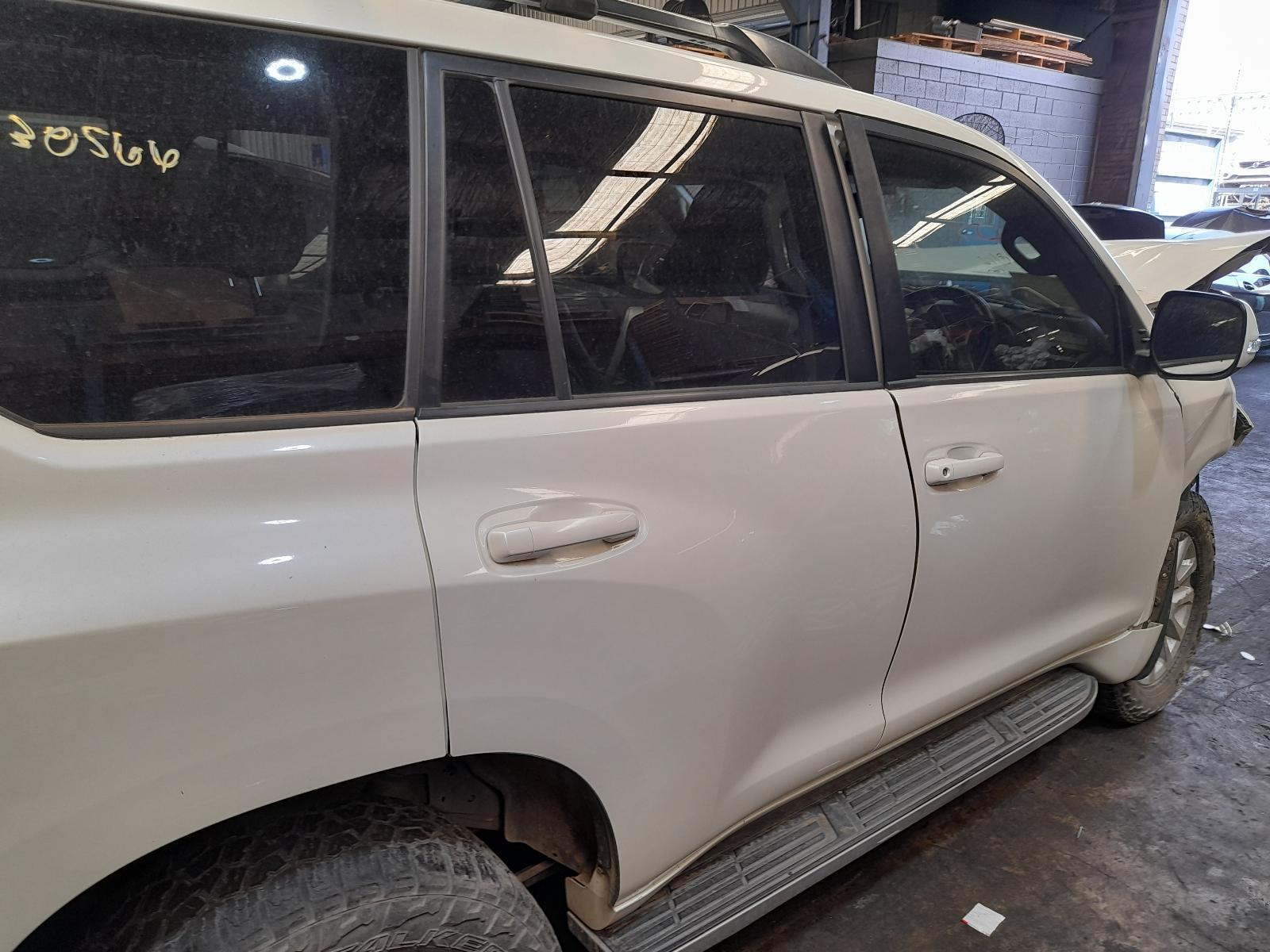 View Auto part Right Rear Door Sliding Toyota Prado 2017
