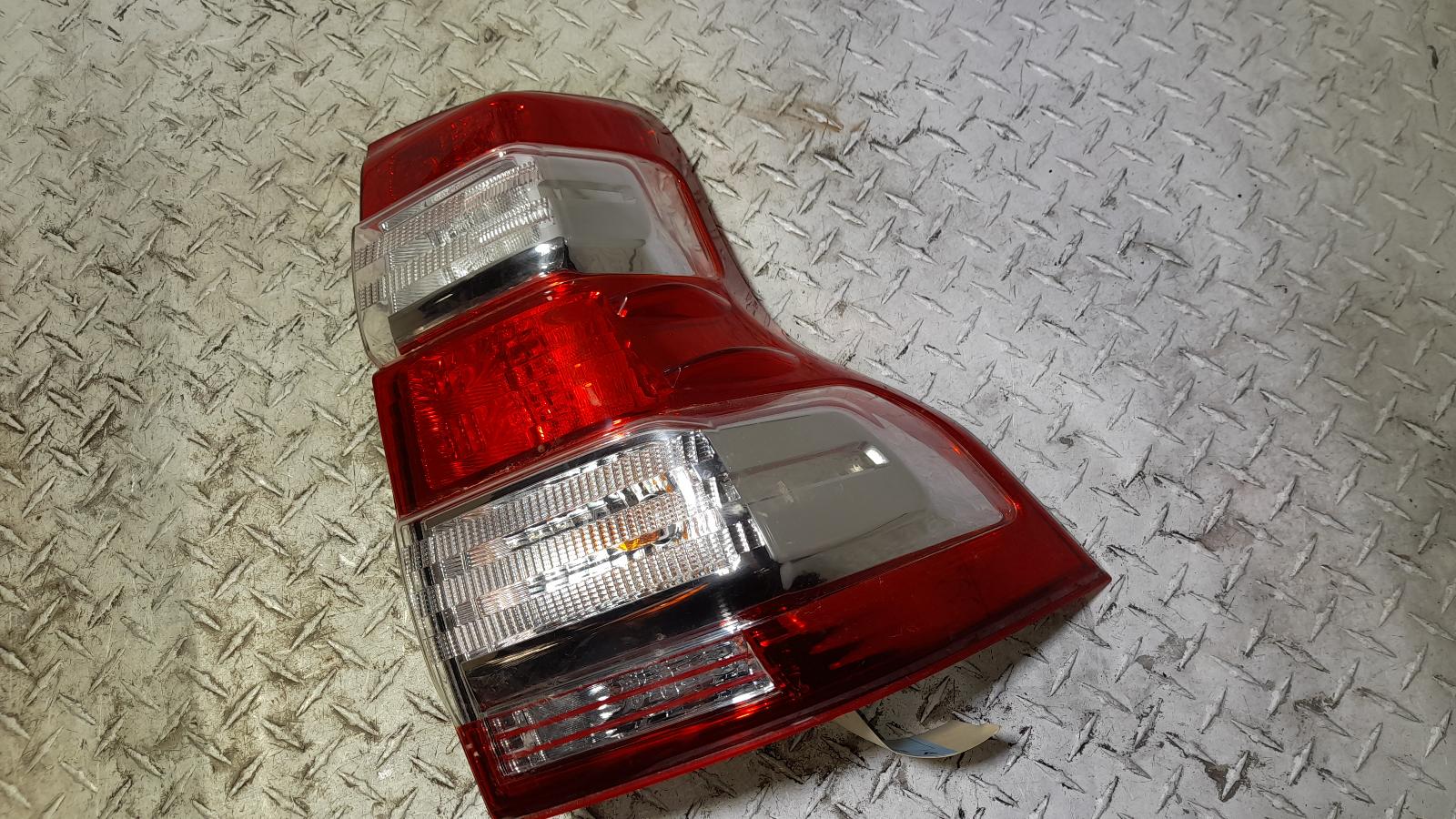 View Auto part Right Taillight Toyota Prado 2017