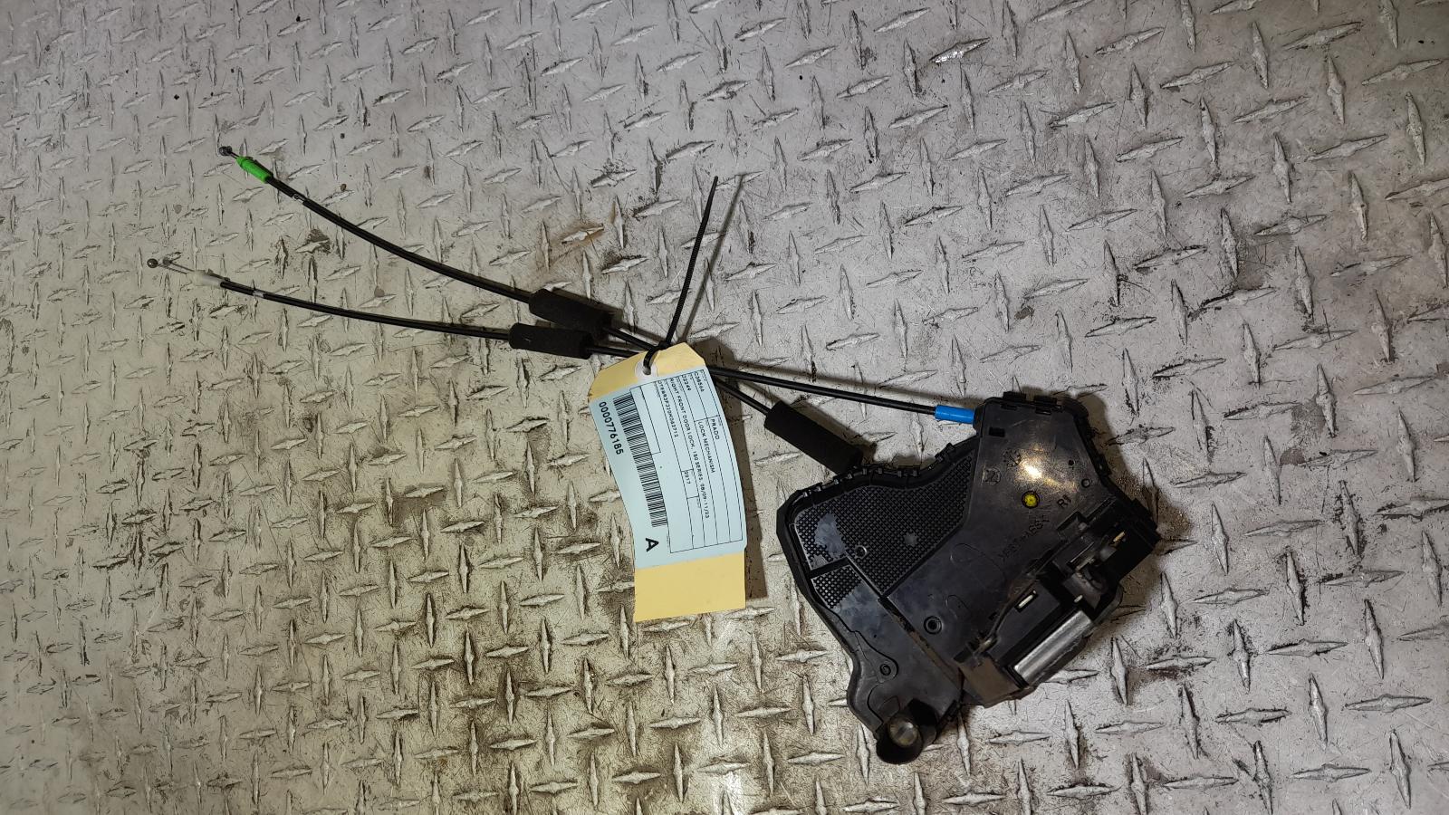 View Auto part Door/Boot/Gate Lock Toyota Prado 2017