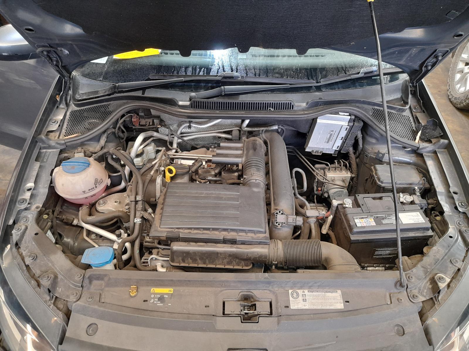 View Auto part Engine Volkswagen Polo 2015