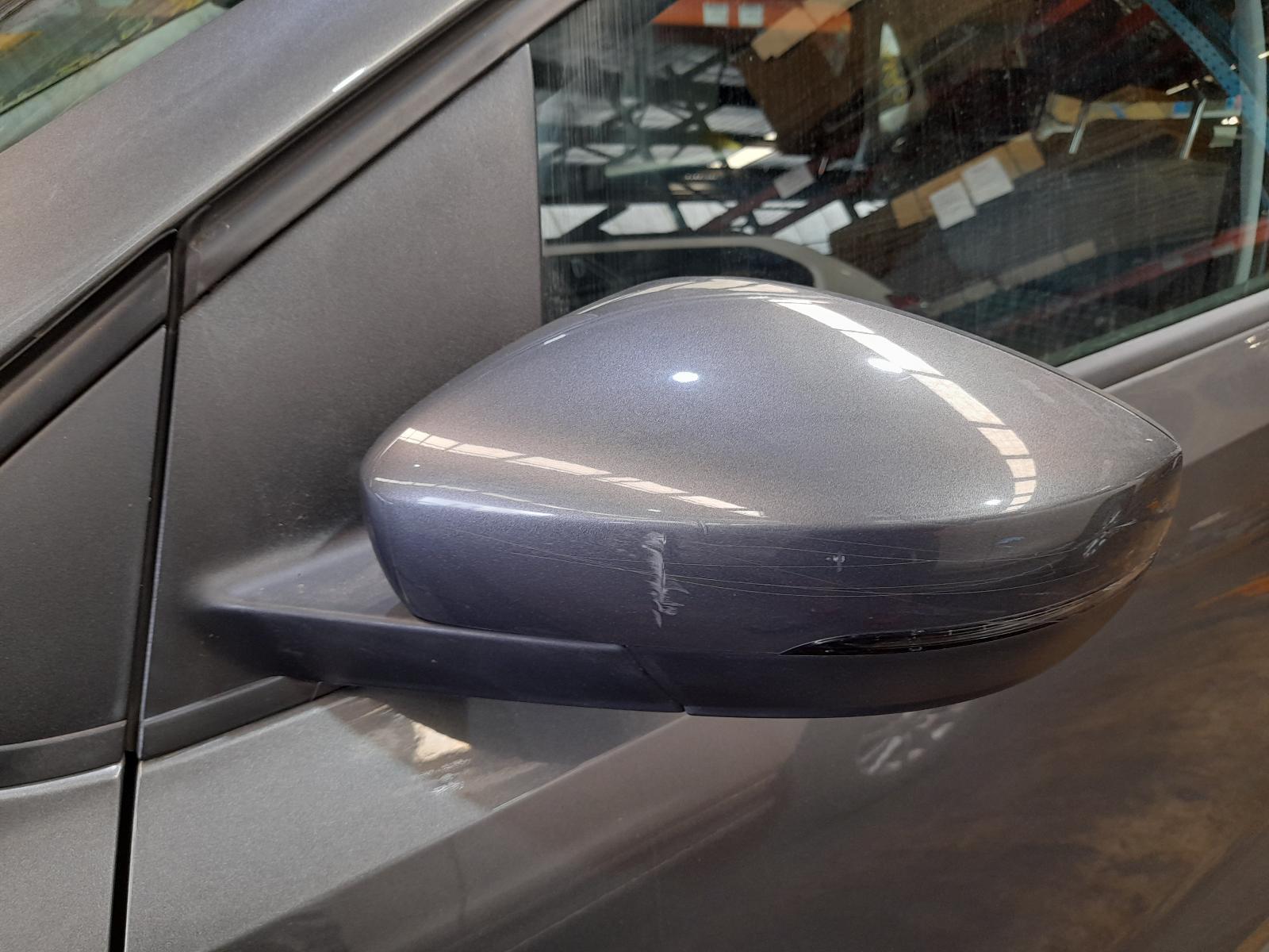 View Auto part Left Door Mirror Volkswagen Polo 2015