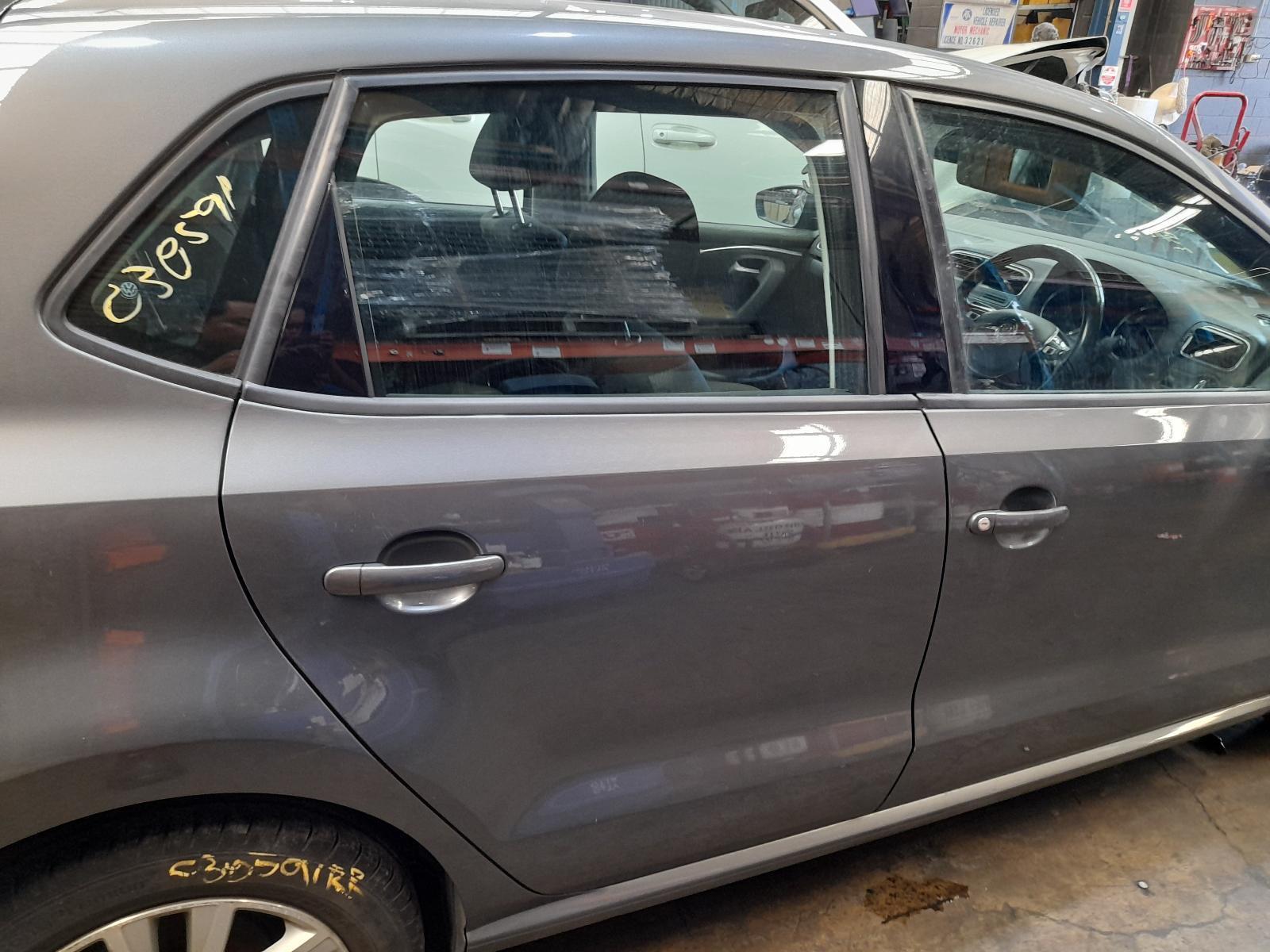 View Auto part Right Rear Door Sliding Volkswagen Polo 2015