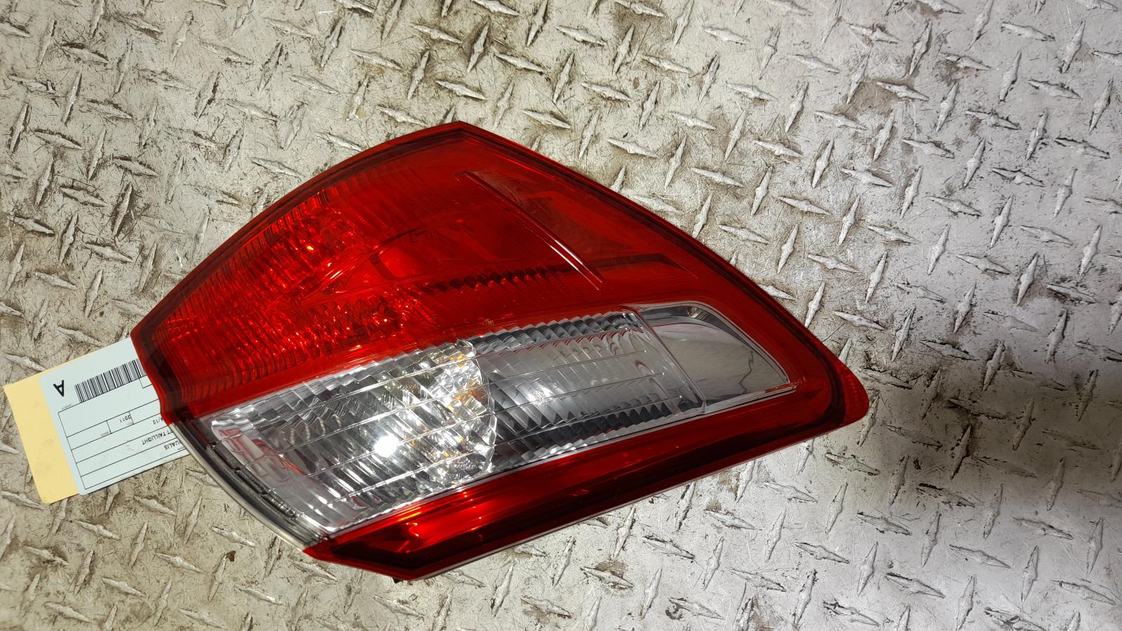 View Auto part Left Taillight Nissan Dualis 2011