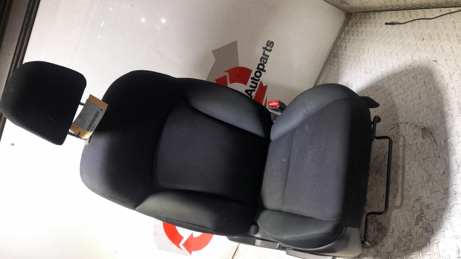 View Auto part Front Seat Subaru Impreza 2015