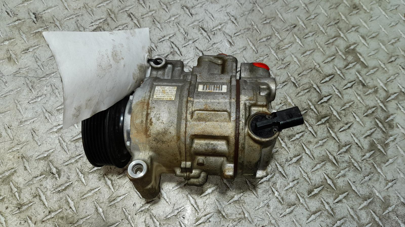 View Auto part A/C Compressor Volkswagen Amarok 2018