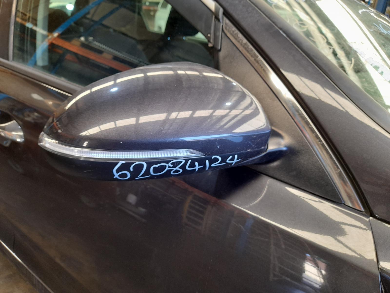 View Auto part Right Door Mirror Kia Optima 2018