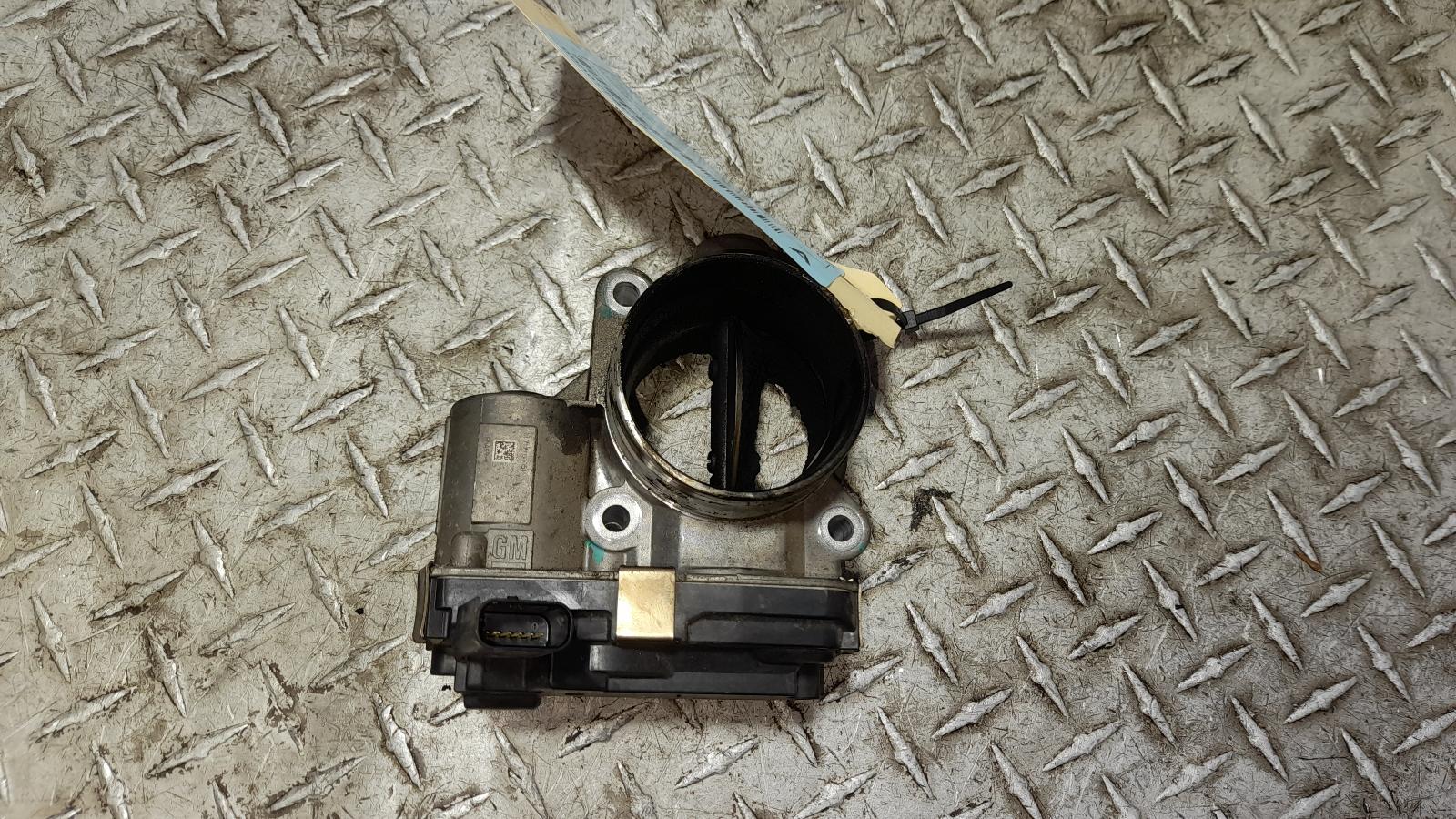 View Auto part Throttle Body Holden Captiva 2012