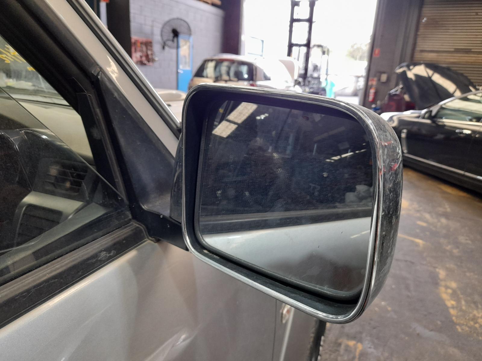 View Auto part Right Door Mirror Nissan Patrol 2012