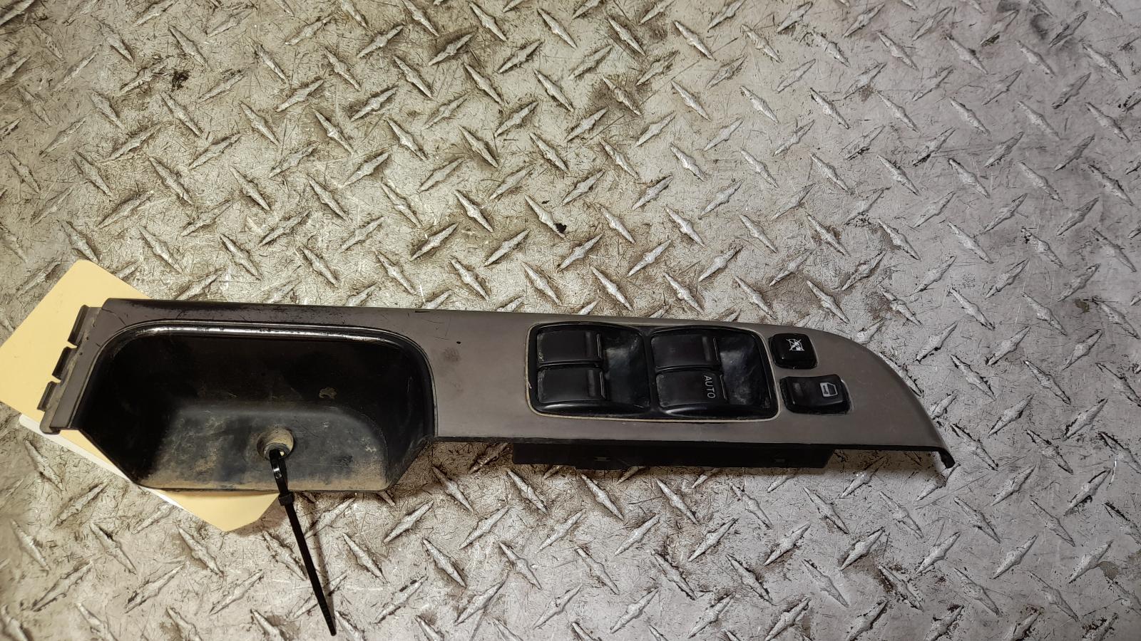 View Auto part Pwr Dr Wind Switch Nissan Patrol 2012