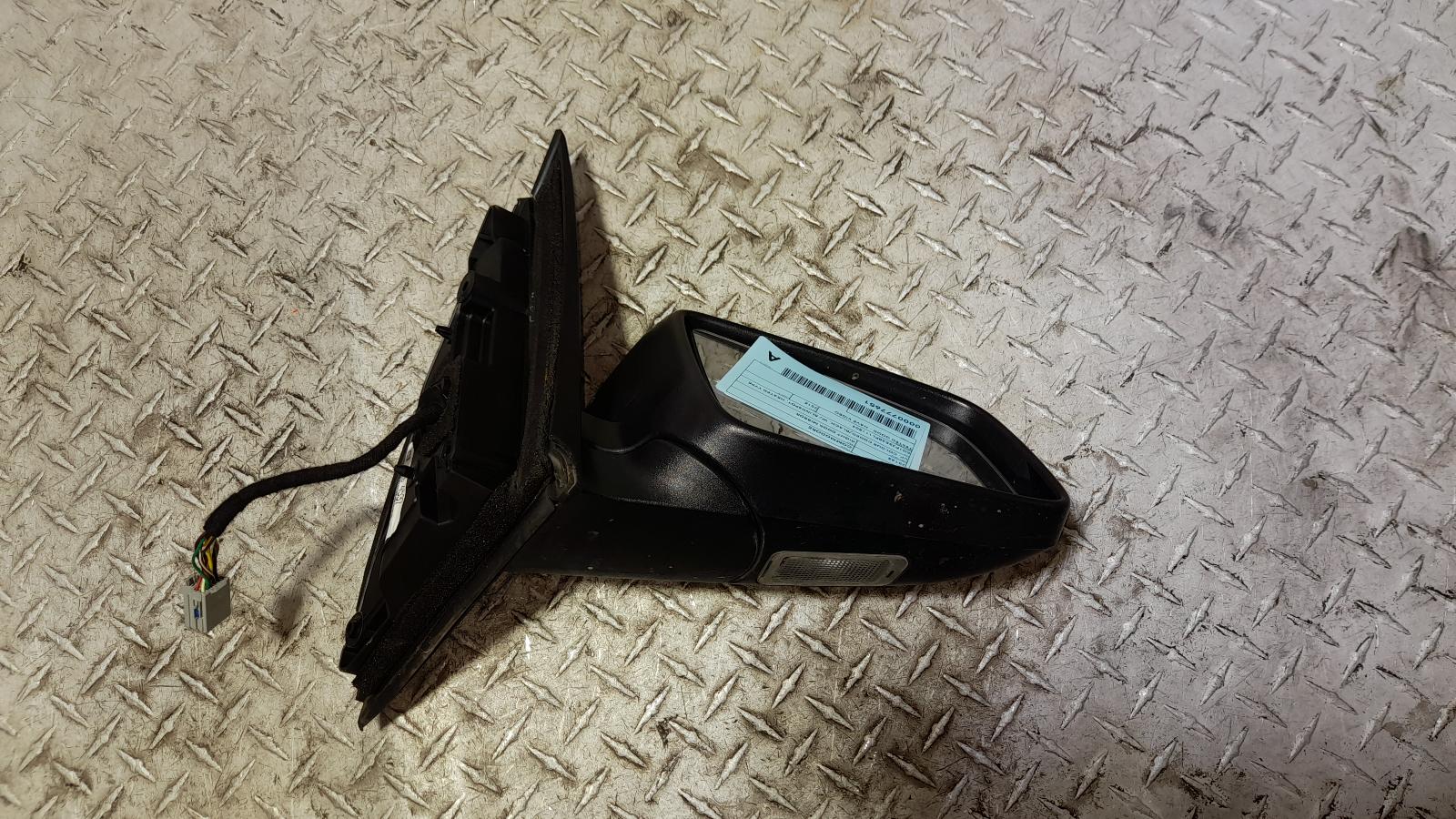 View Auto part Right Door Mirror Holden Commodore 2015