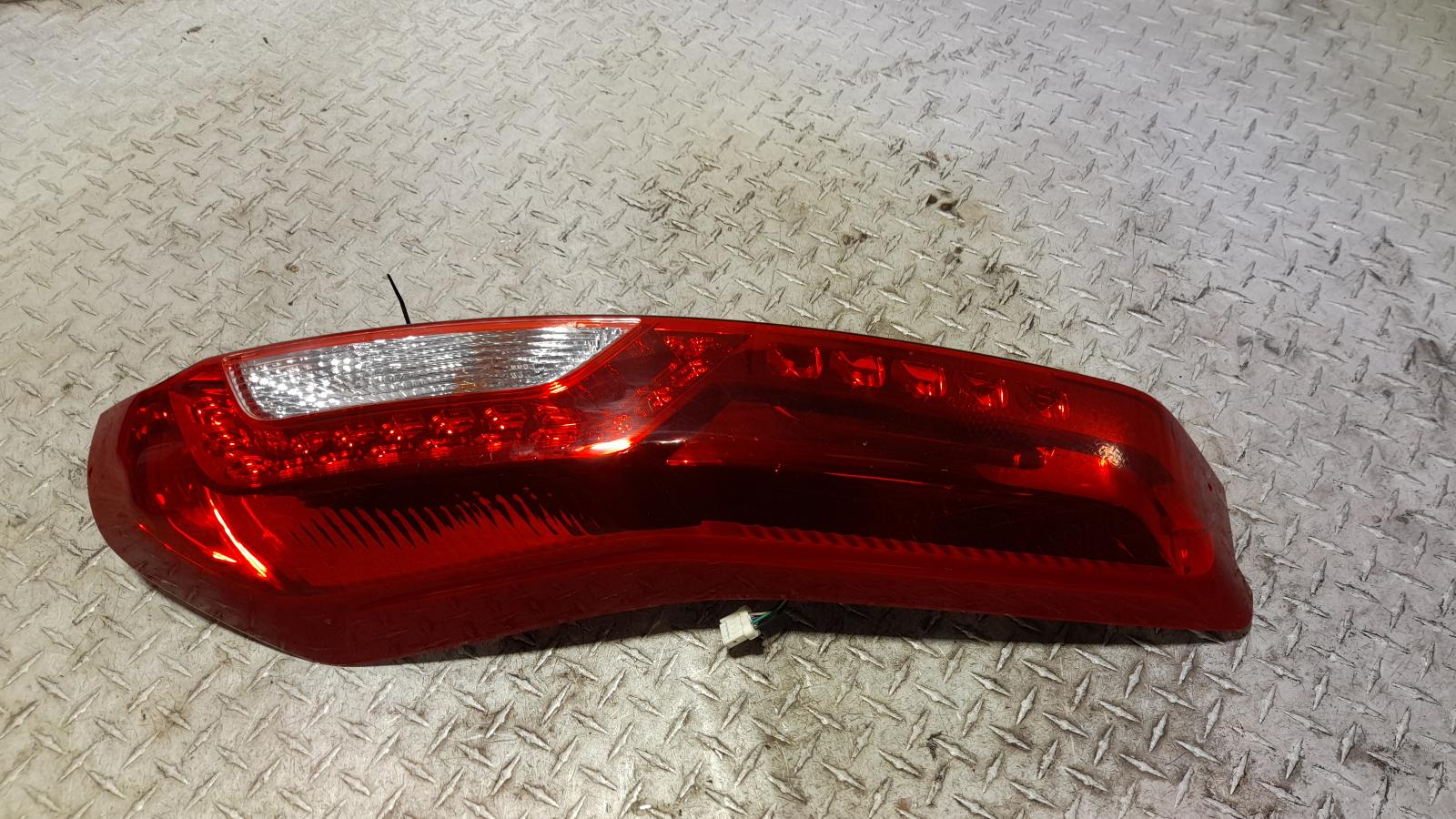 View Auto part Right Taillight Nissan Xtrail 2011