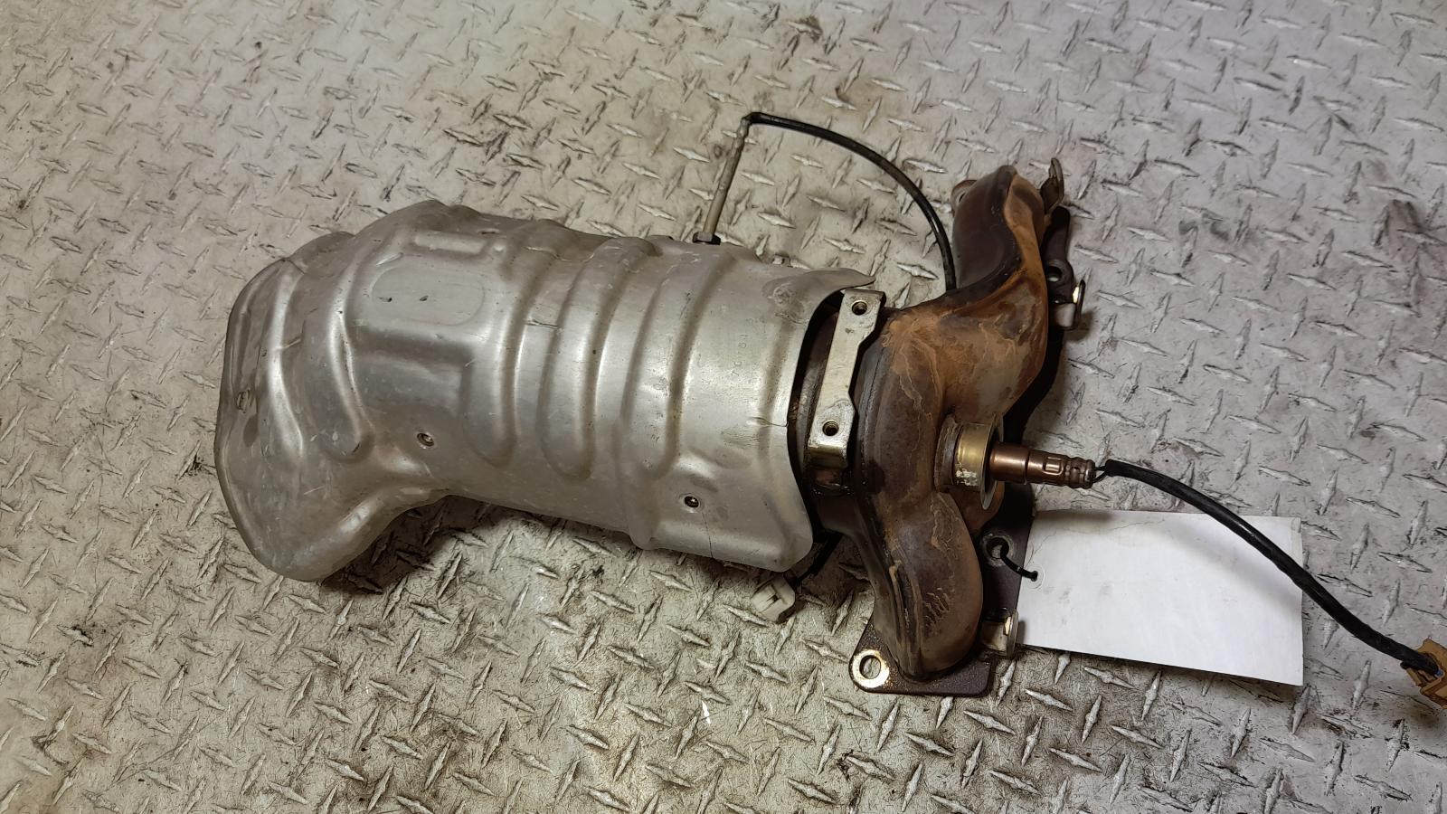 View Auto part Catalytic Converter Nissan Pathfinder 2015