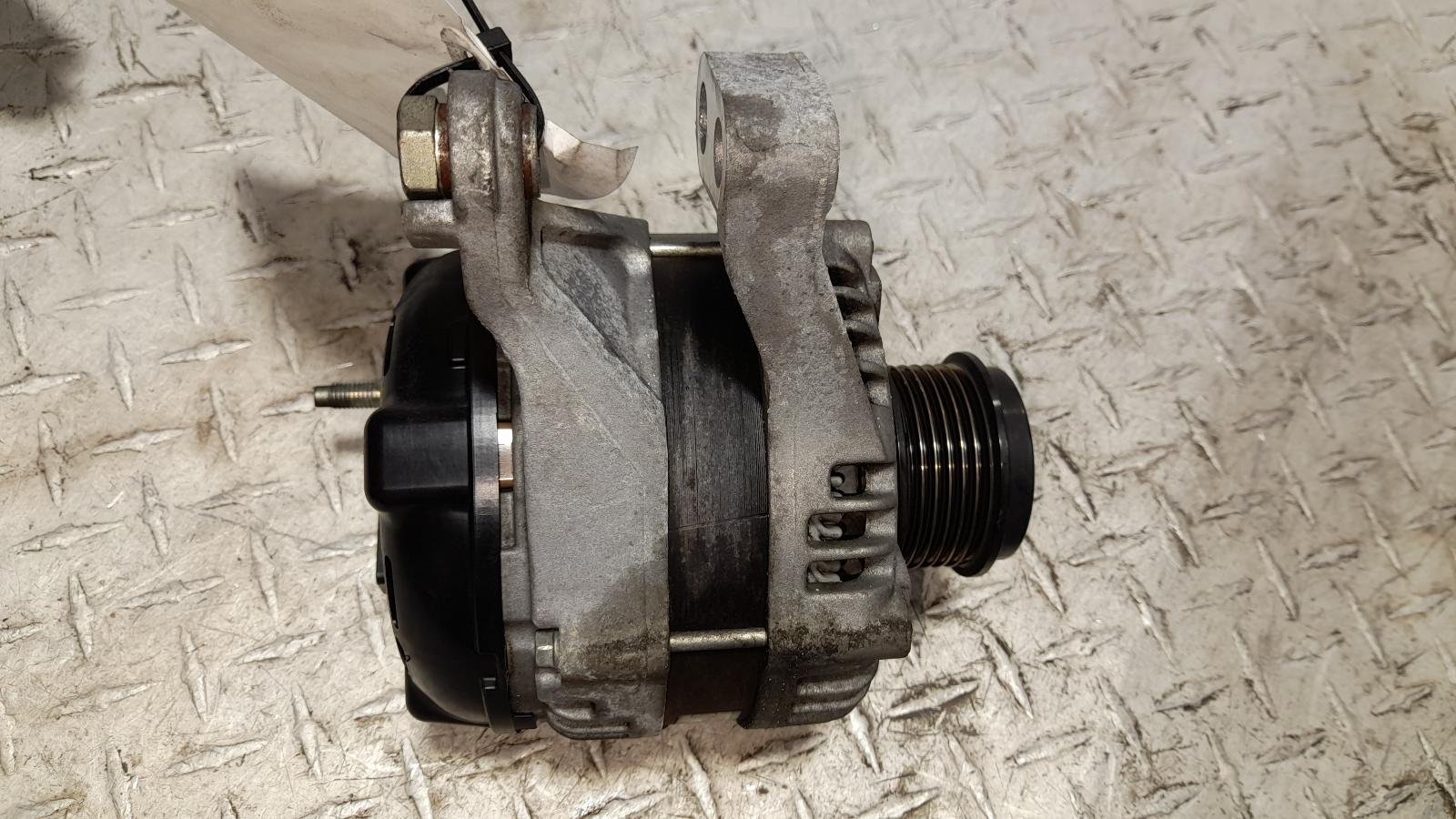 View Auto part Alternator Holden Commodore 2017