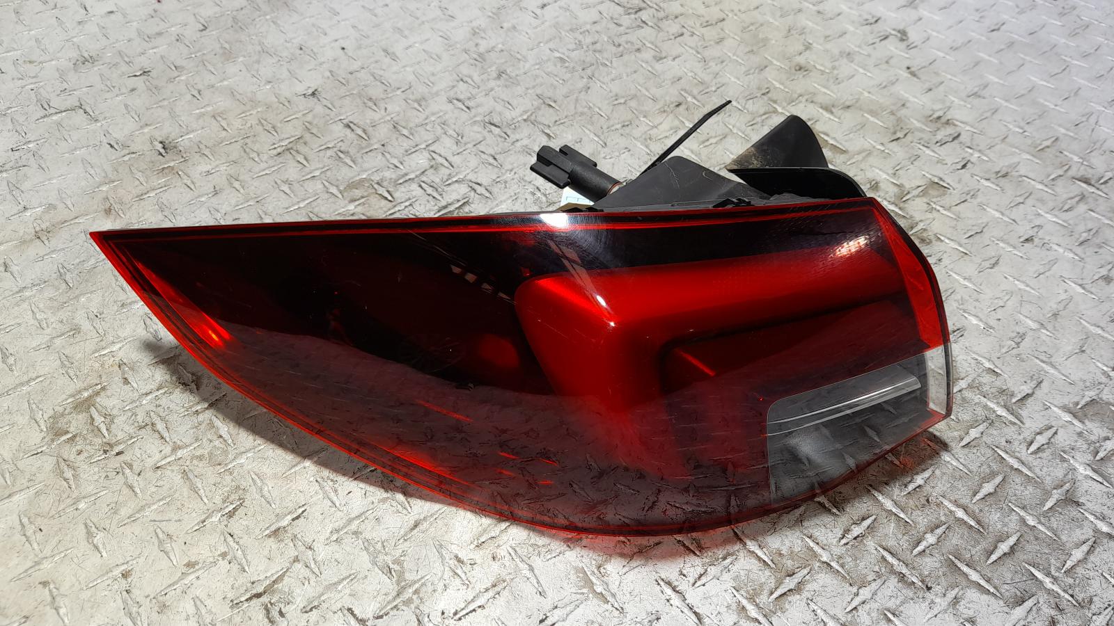 View Auto part Left Taillight Holden Commodore 2017