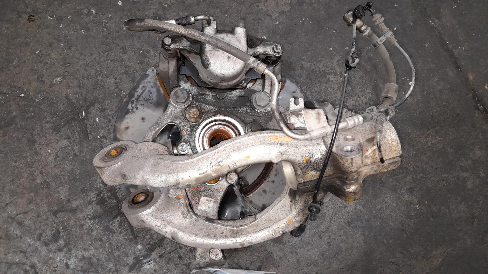 View Auto part Right Front Hub Assembly Holden Commodore 2017