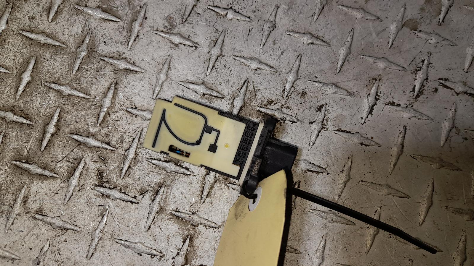 View Auto part Air Flow Meter Nissan Qashqai 2015