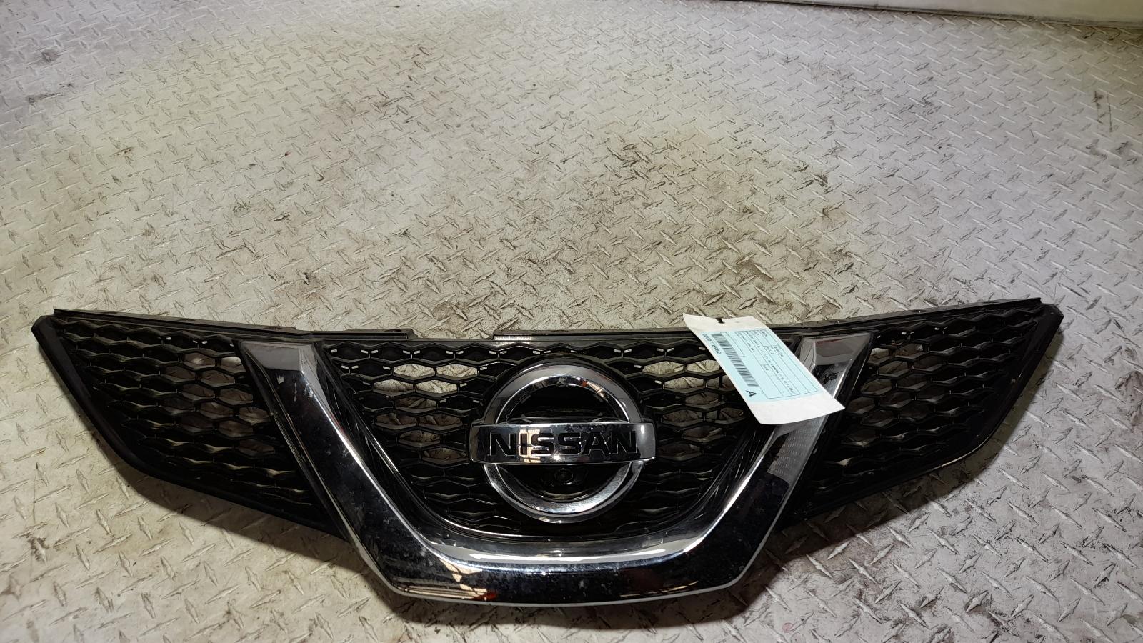 View Auto part Grille Nissan Qashqai 2015
