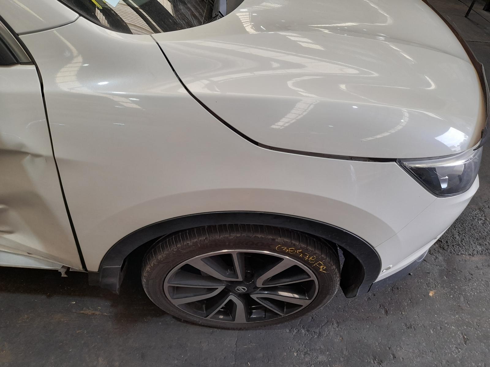 View Auto part Right Guard Nissan Qashqai 2015