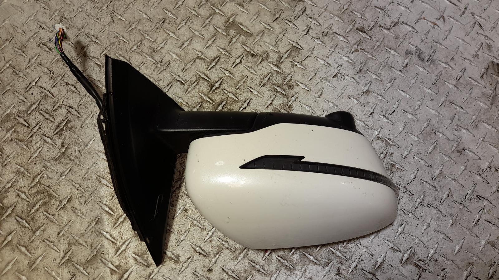 View Auto part Right Door Mirror Nissan Qashqai 2015