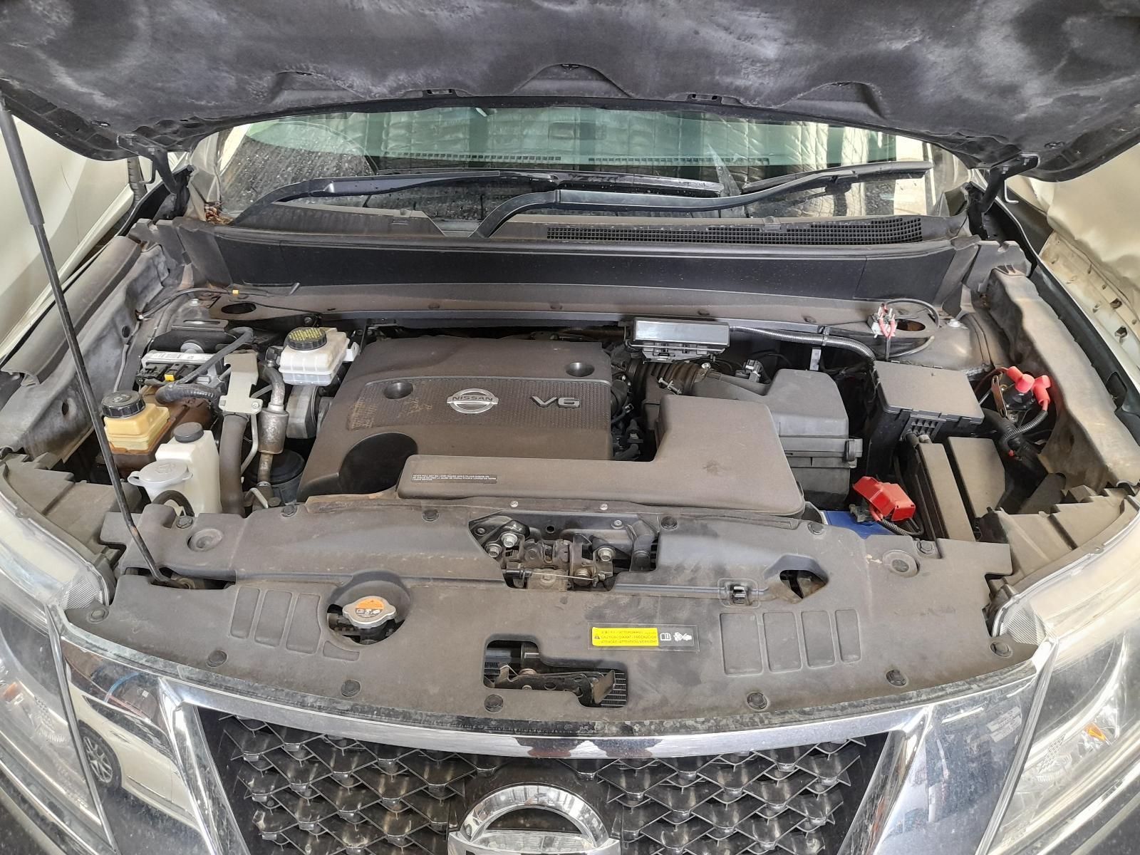 View Auto part Engine Nissan Pathfinder 2015