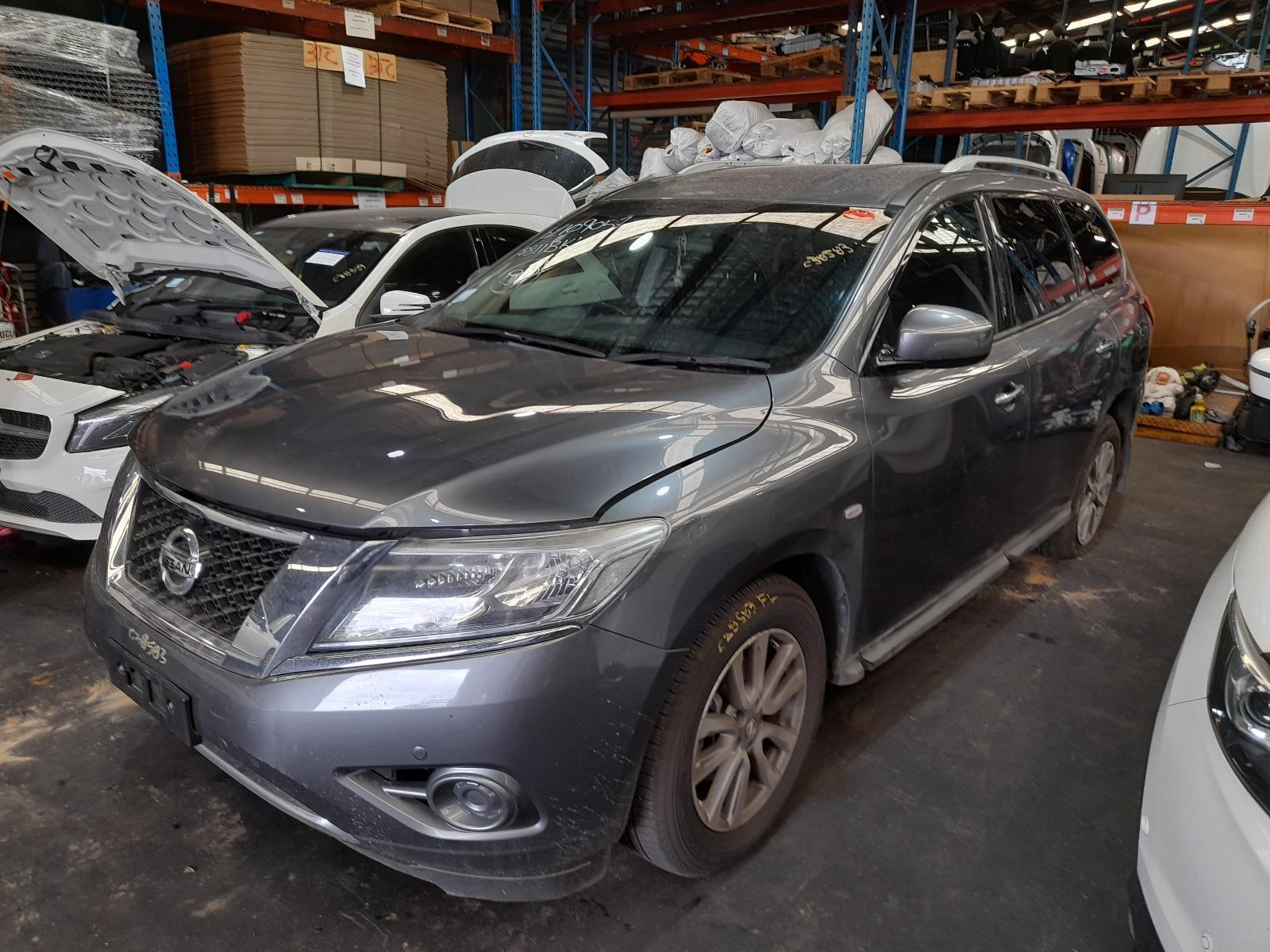View Auto part Trans/Gearbox Nissan Pathfinder 2015
