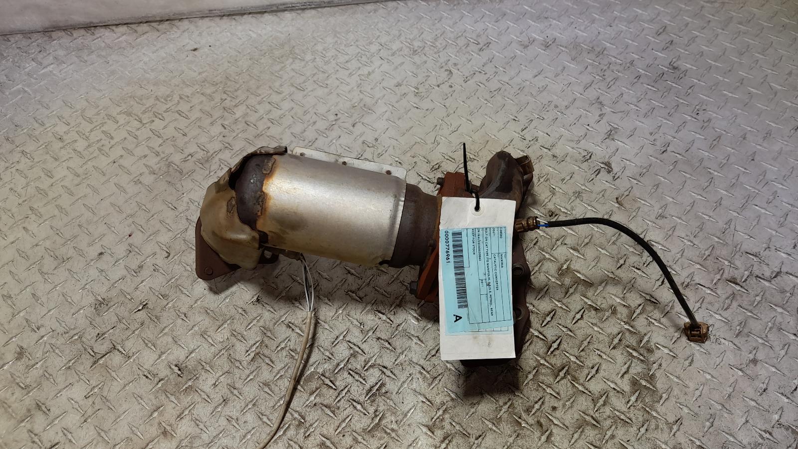 View Auto part Catalytic Converter Nissan Maxima 2011