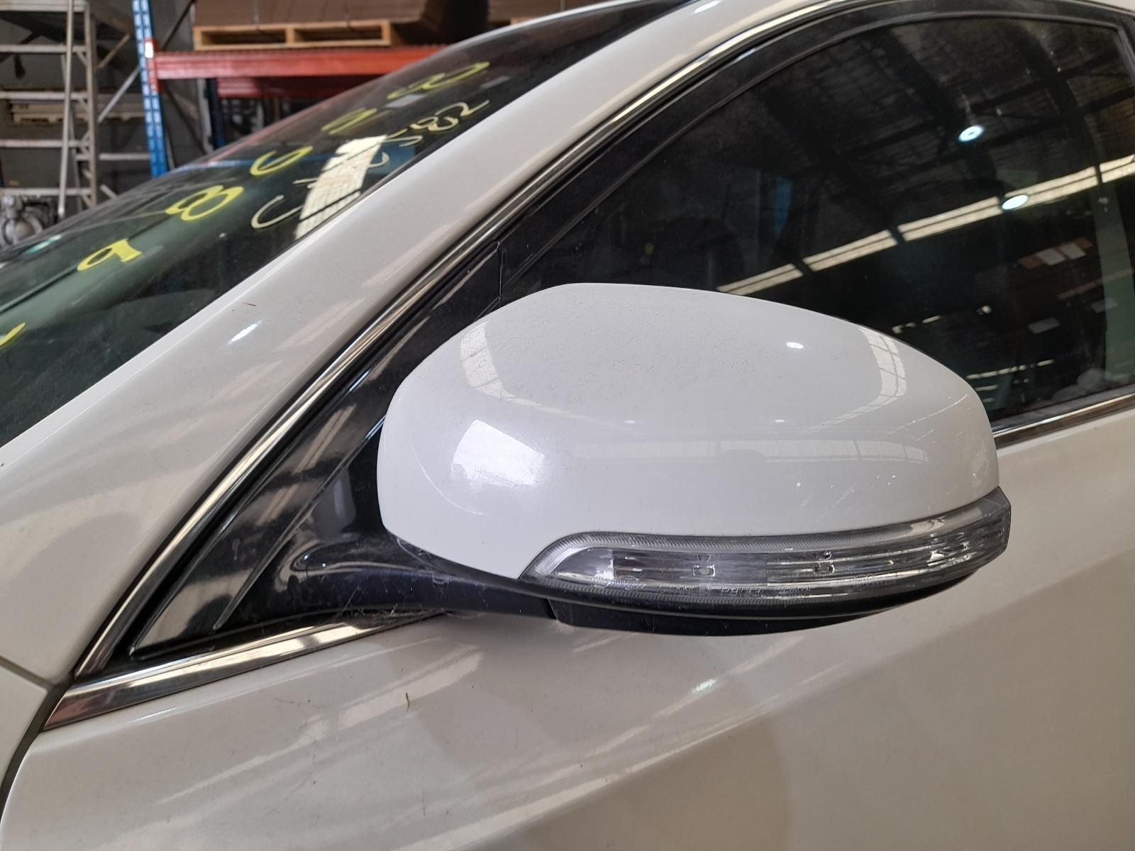View Auto part Left Door Mirror Nissan Maxima 2011