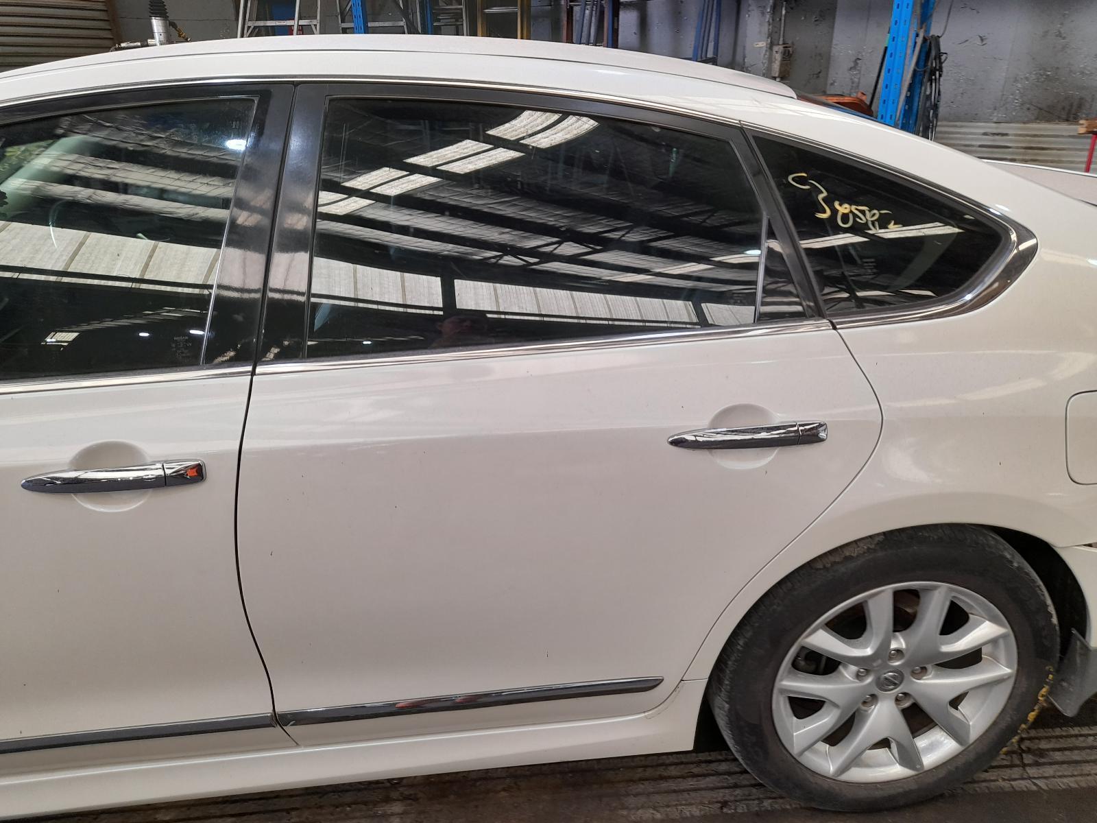 View Auto part Left Rear Door/Sliding Nissan Maxima 2011