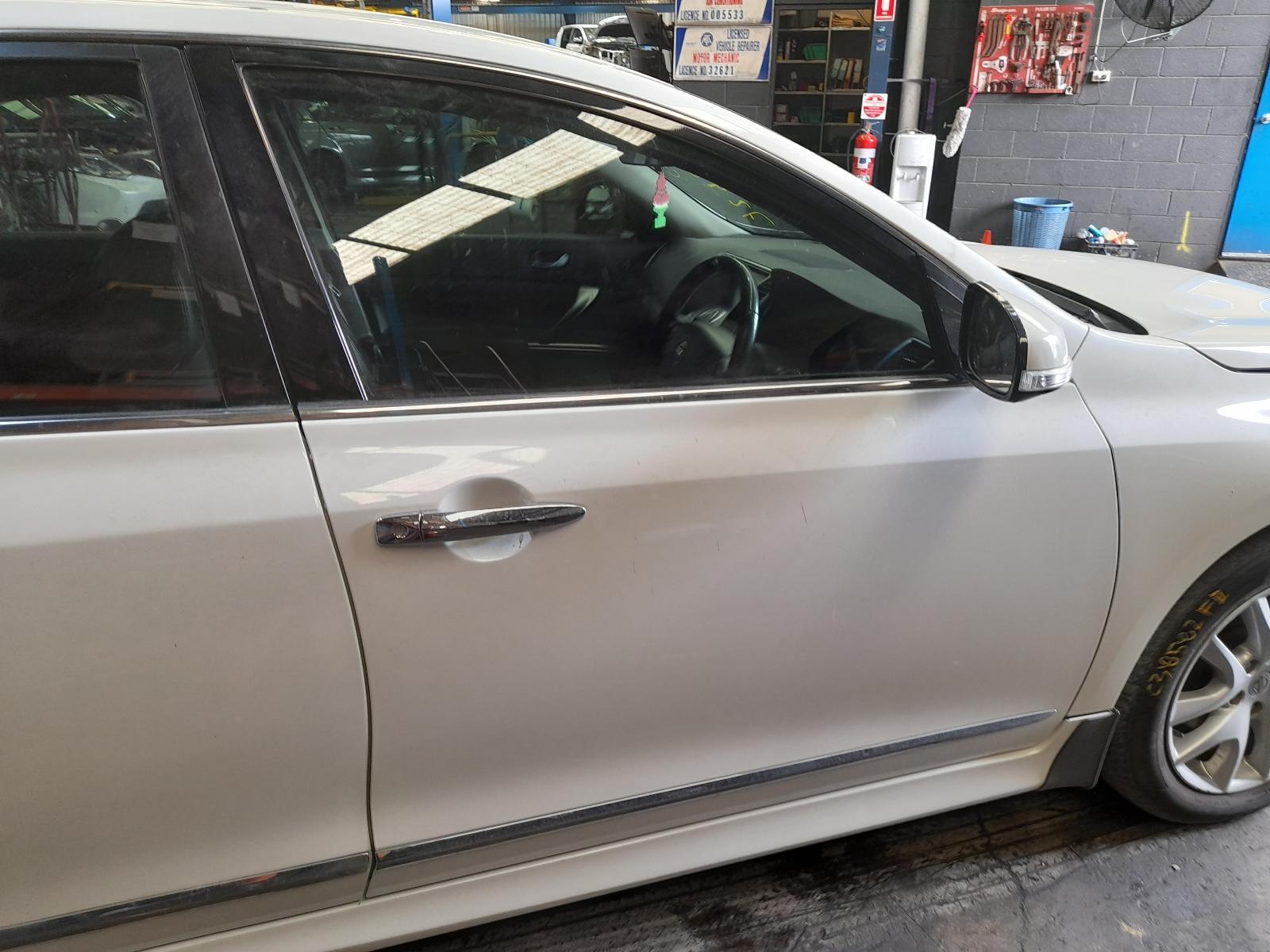 View Auto part Right Front Door Nissan Maxima 2011